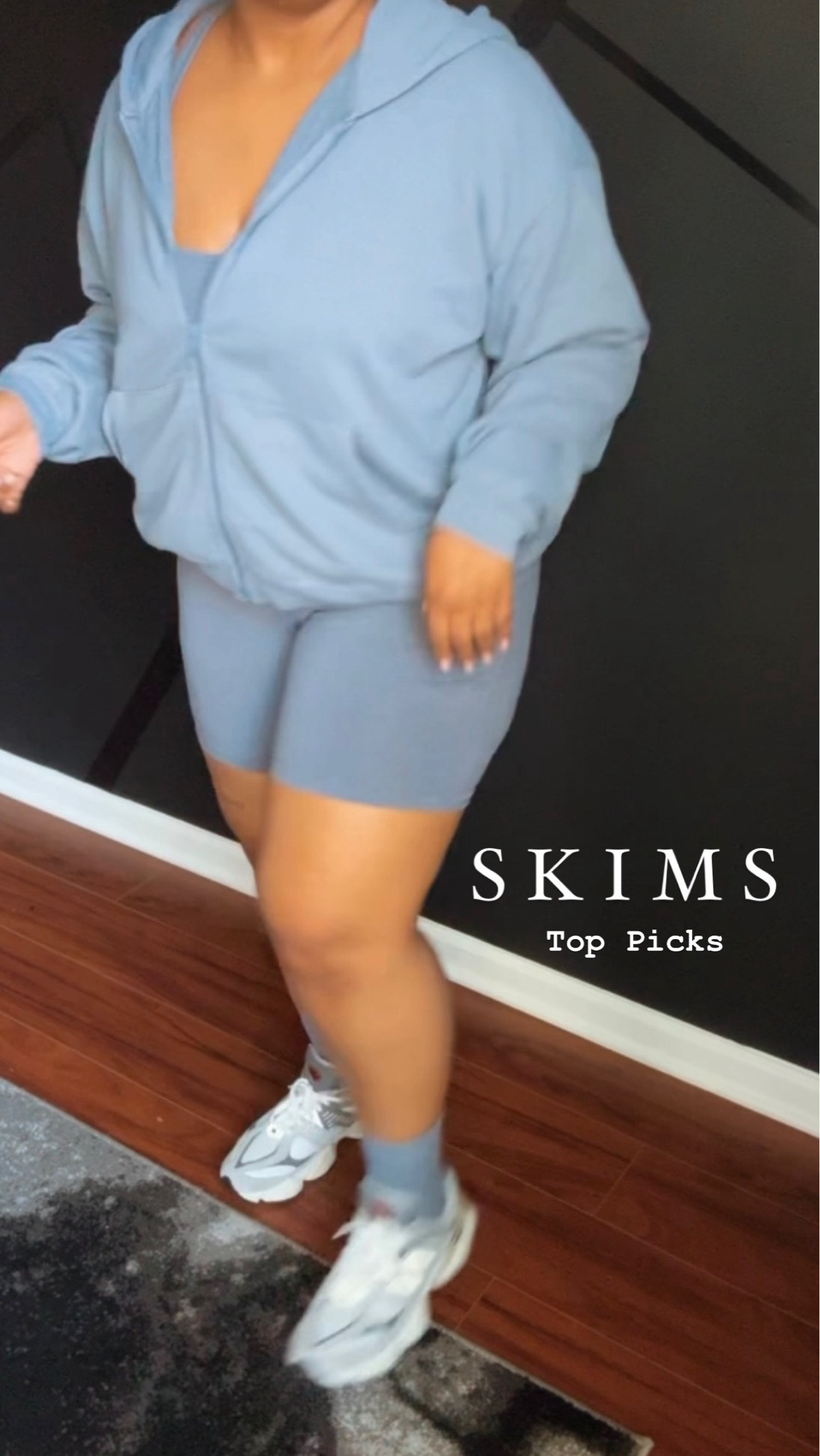 Errands | Travel | Sporting Events 

#LTKActive #LTKtravel #LTKmidsize