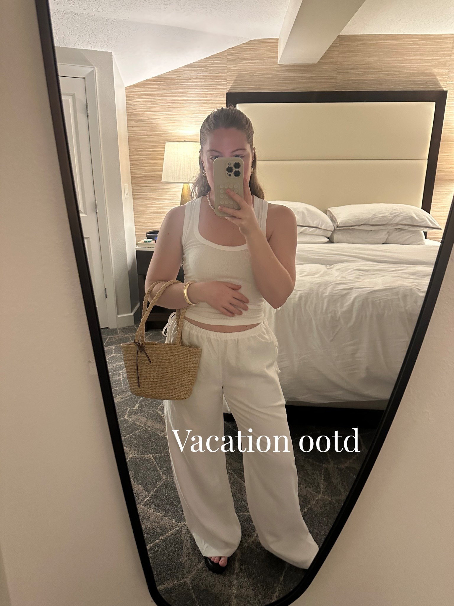 All white linens = vacation mode

#LTKSeasonal #LTKootd #LTKPetite