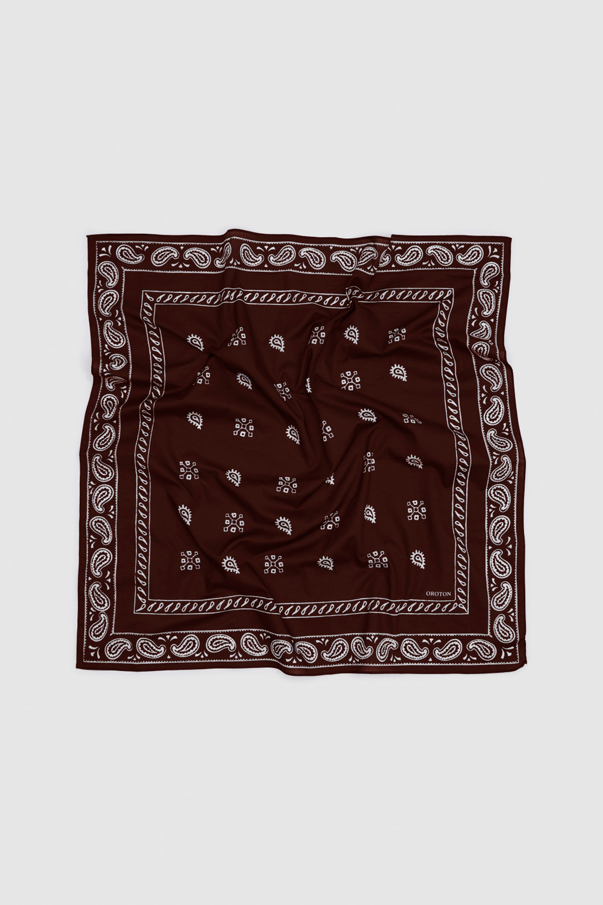 Paisley Scarf Chocolate | Oroton