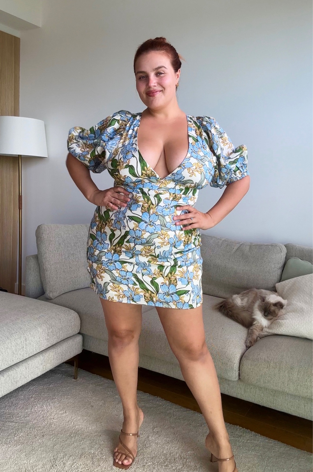 Size 16 
This V cut is everything!!! ✨🤍 

#LTKcurves #LTKSeasonal #LTKaustralia