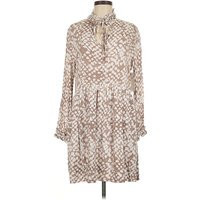 Aura Casual Dress - Popover: Brown Dresses - Used - Size Medium | ThredUp (US)