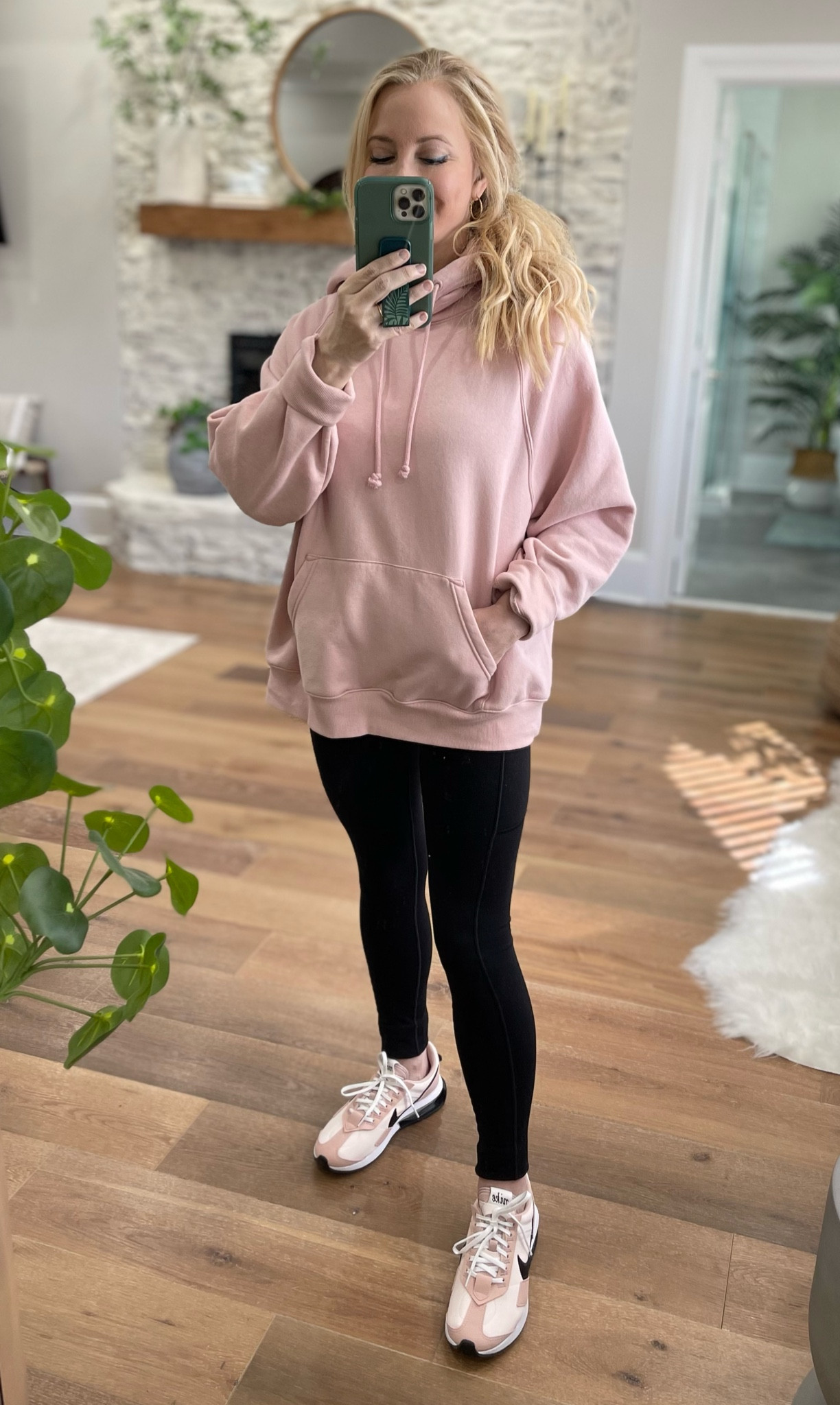 Pink sweatshirt size S, leggings S, Nikes size 8 TTS

#LTKCyberweek #LTKHoliday #LTKsalealert