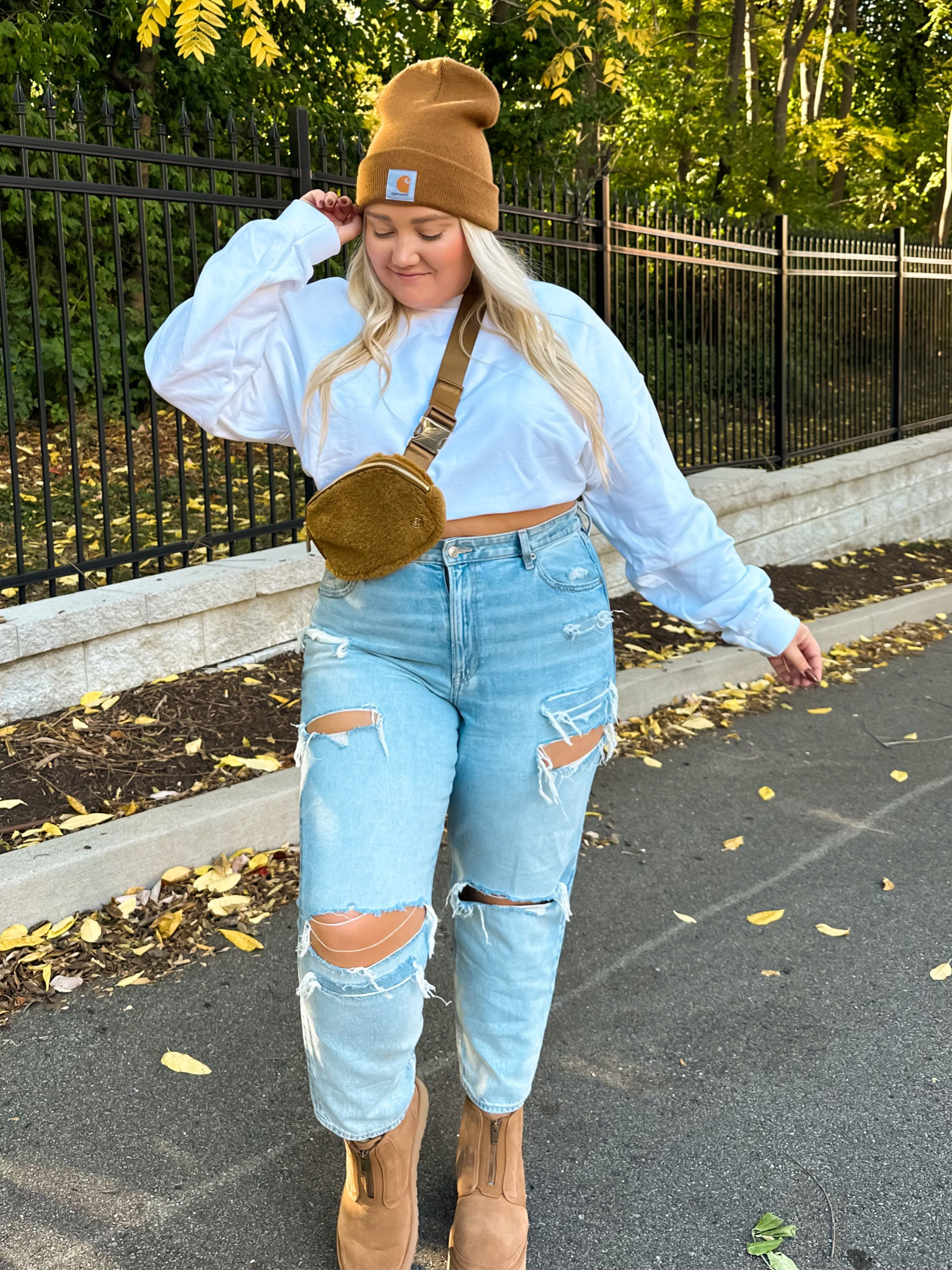 Casual fall outfit inspo! Size 18 in jeans and 3X in crewneck! 

#LTKSeasonal #LTKcurves #LTKshoecrush