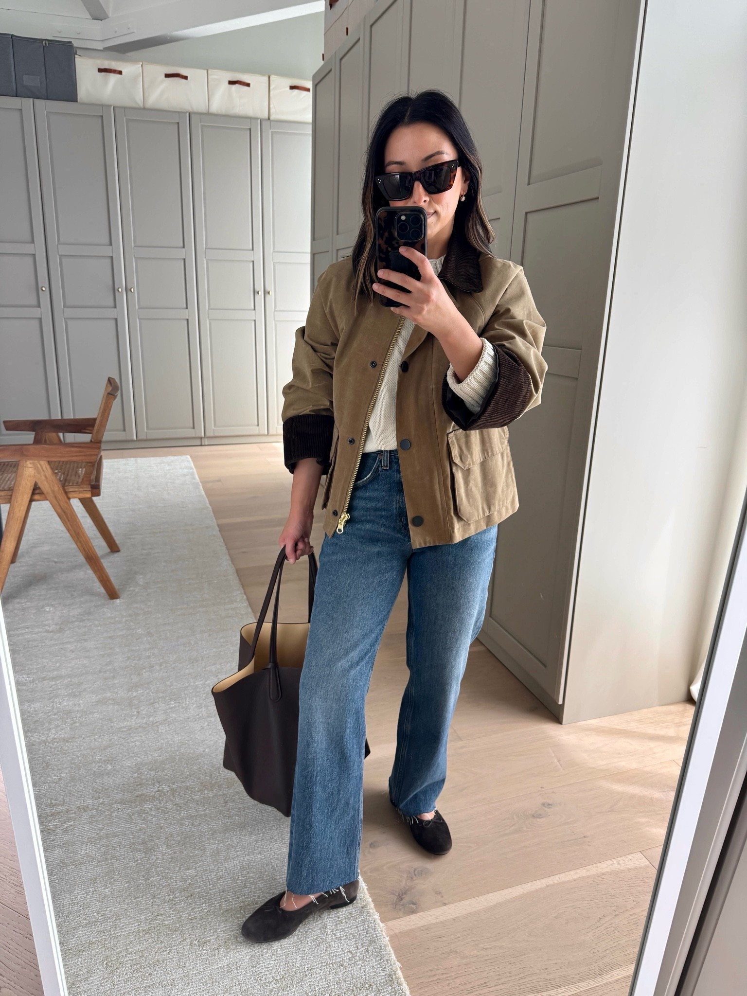 The most flattering straight leg jeans. These are the closest to my body. Mid to high rise so think these could work for most. Stunning wash. Had to cut the hems. 

Everlane tank xs
Gap sweater petite small
AGOLDE Valen jeans 25 - cut hems
Alex Mill
Jacket xs
Madewell Flats 5.5 - old
Mansur Gavriel tote
Dorsey James necklace 15”
Dorsey Cecilia earrings 3.4
Celine sunglasses

#LTKOver40 #LTKPetite #LTKmomlife