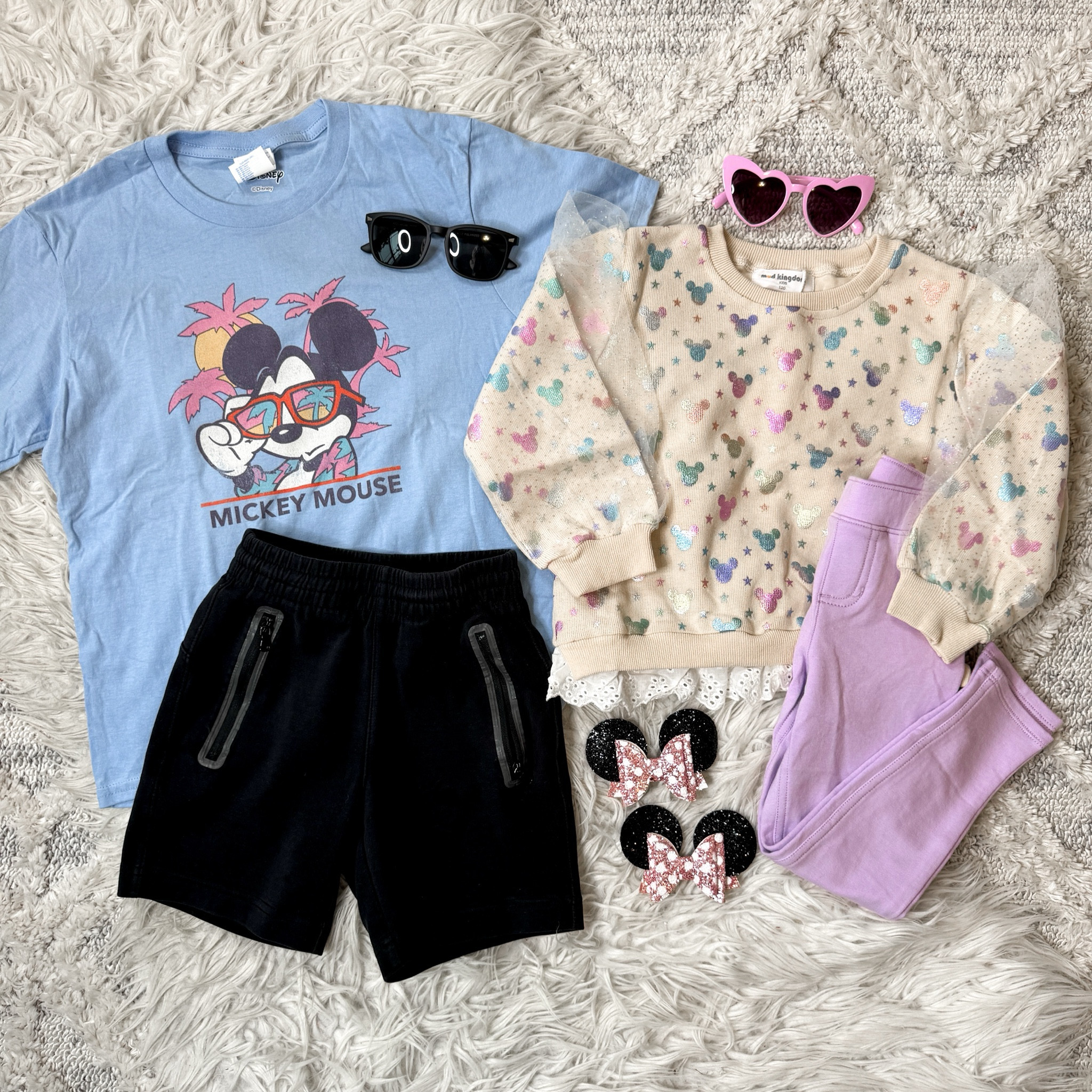 Disney outfit, Disney World outfit, Walt Disney World Outfit, family Disney outfits, vacation outfit, Amazon find, Amazon Disney

#LTKtravel #LTKfindsunder50 #LTKkids