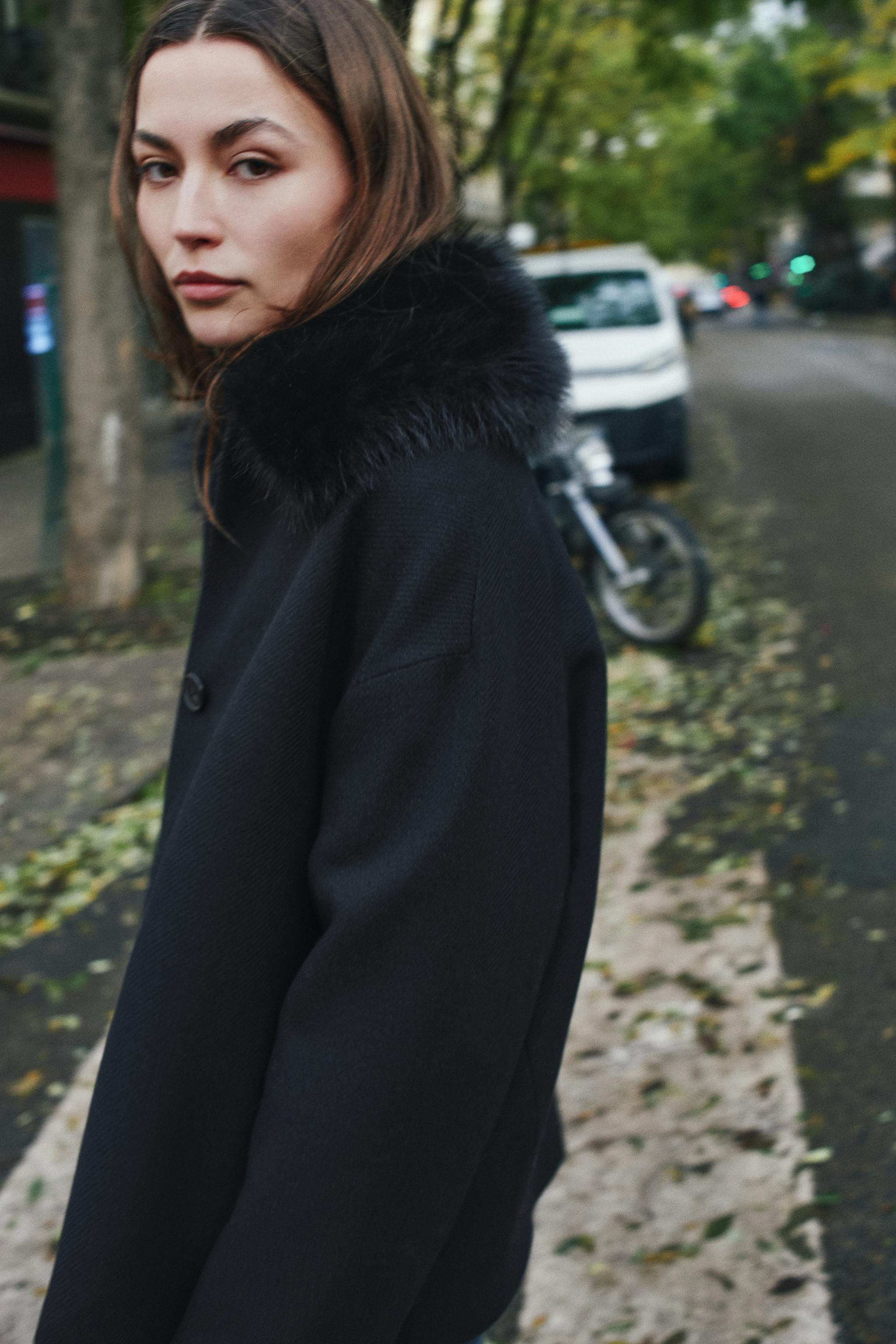 CROPPED COAT WITH WOOL AND FAUX FUR LAPEL | Zara UK