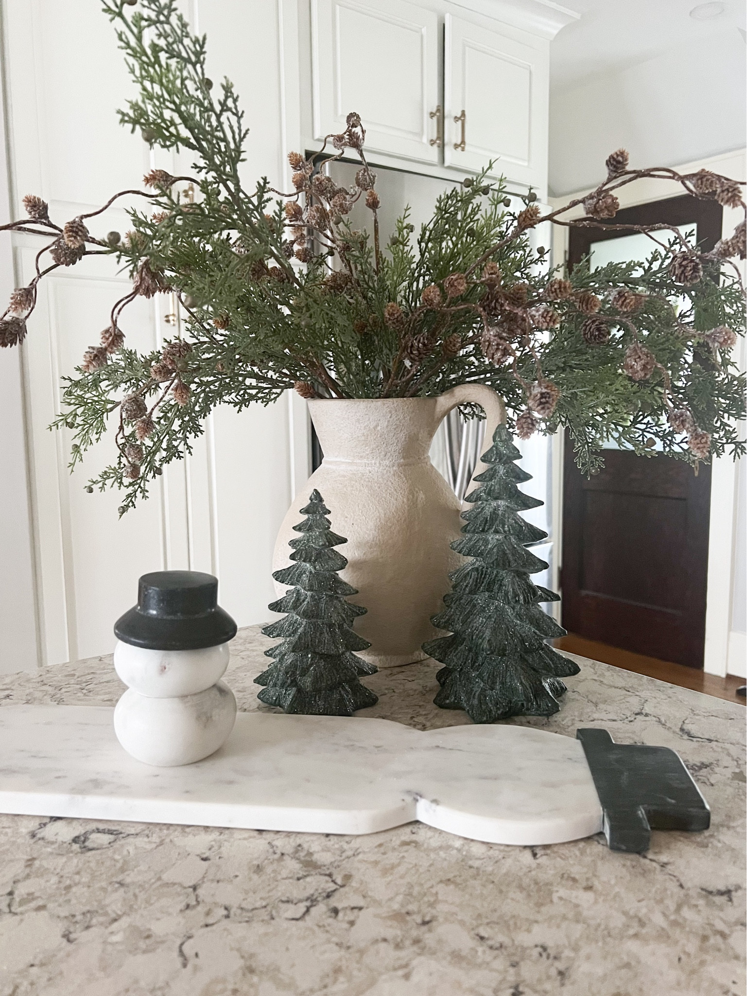 Snowman Marble tray and salt/pepper containers 

#LTKHoliday #LTKStyleTip #LTKFindsUnder50