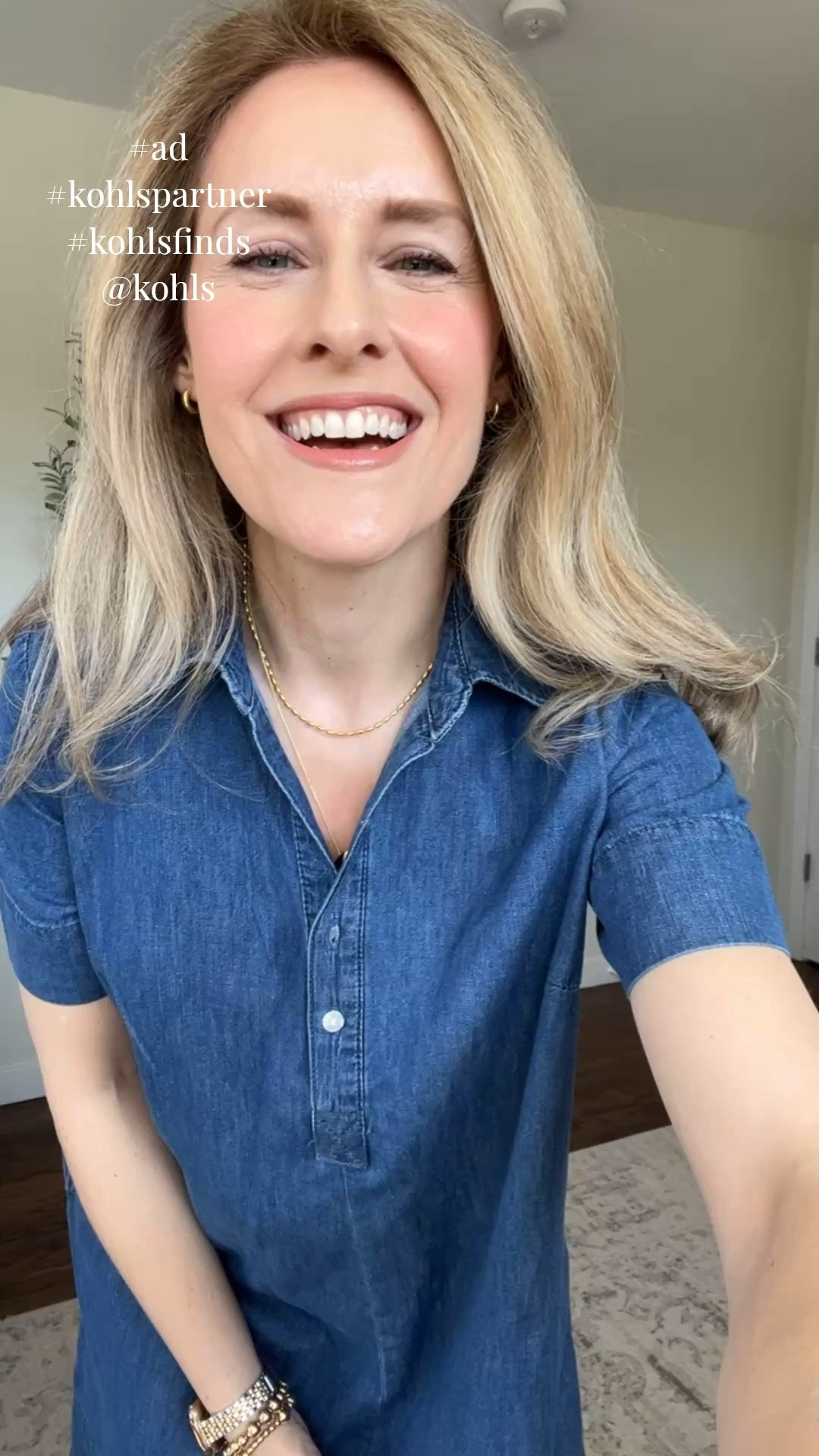 #ad Kohl’s chambray shirtdress is giving Nantucket summer vibes and I’m here for it! Fits tts, I’m a small. Also comes in yellow or tan. #kohlsfinds #kohlspartner @kohls 