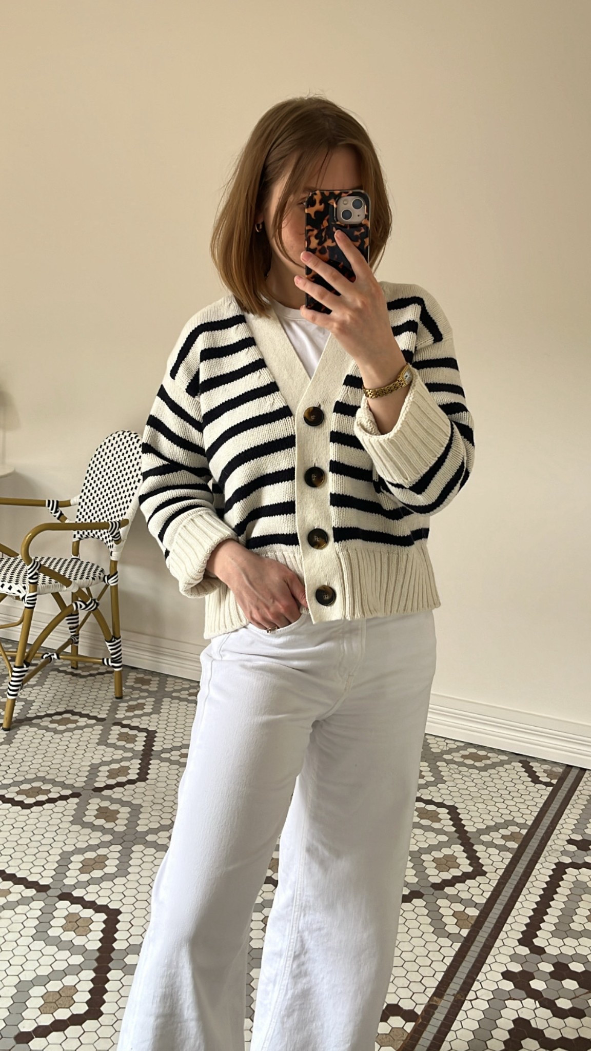 I love throwing a cozy cotton cardigan on for a rainy spring work day. Today I layered it over my favorite white tee, and my go-to crop jeans from Gap.
- Cassie, MCO Content Coordinator

#LTKStyleTip #LTKSeasonal #LTKWorkwear