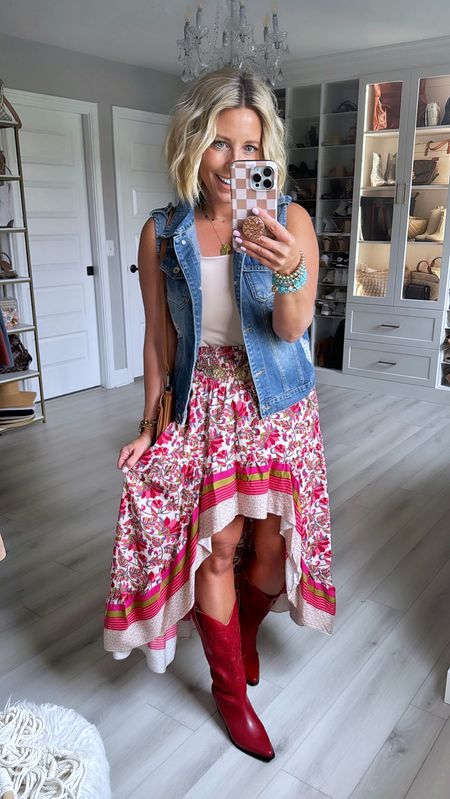 How pretty is this hi-low skirt?! Love it!!! Also, this denim vest is legit!!! Quality is spot on!!!!
Wearing size small in everything.
Boots TTS and comfy!!!

#LTKstyletip #LTKFestival #LTKfindsunder50