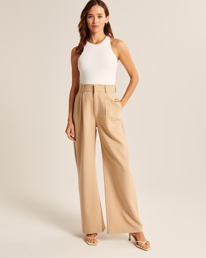 Refined Seamless Rib Fabric Scuba Bodysuit | Abercrombie & Fitch (US)