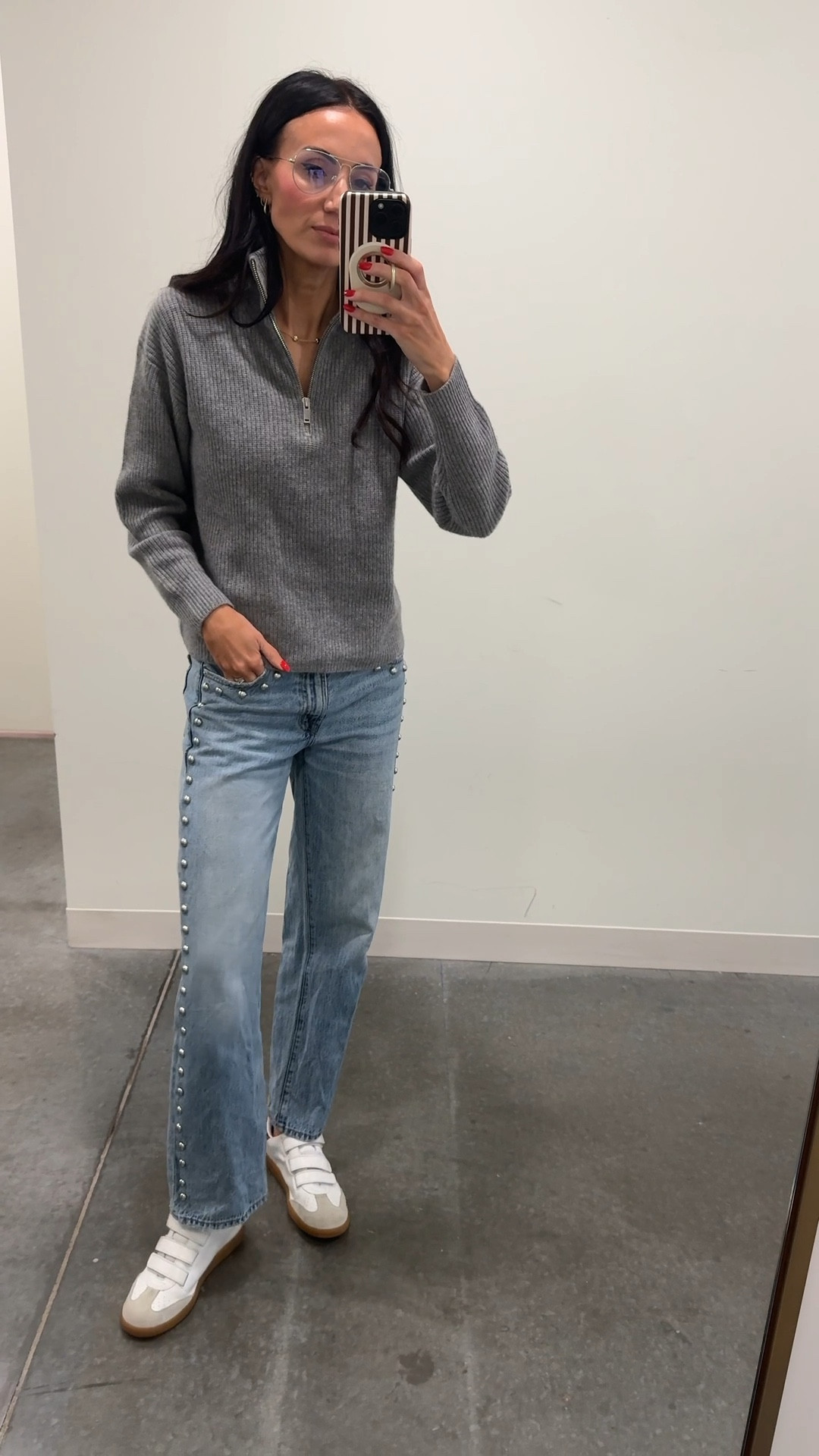 This top comes in several colors and fits tts. Love the gray and the cream. 
@onequince #quincepartner

