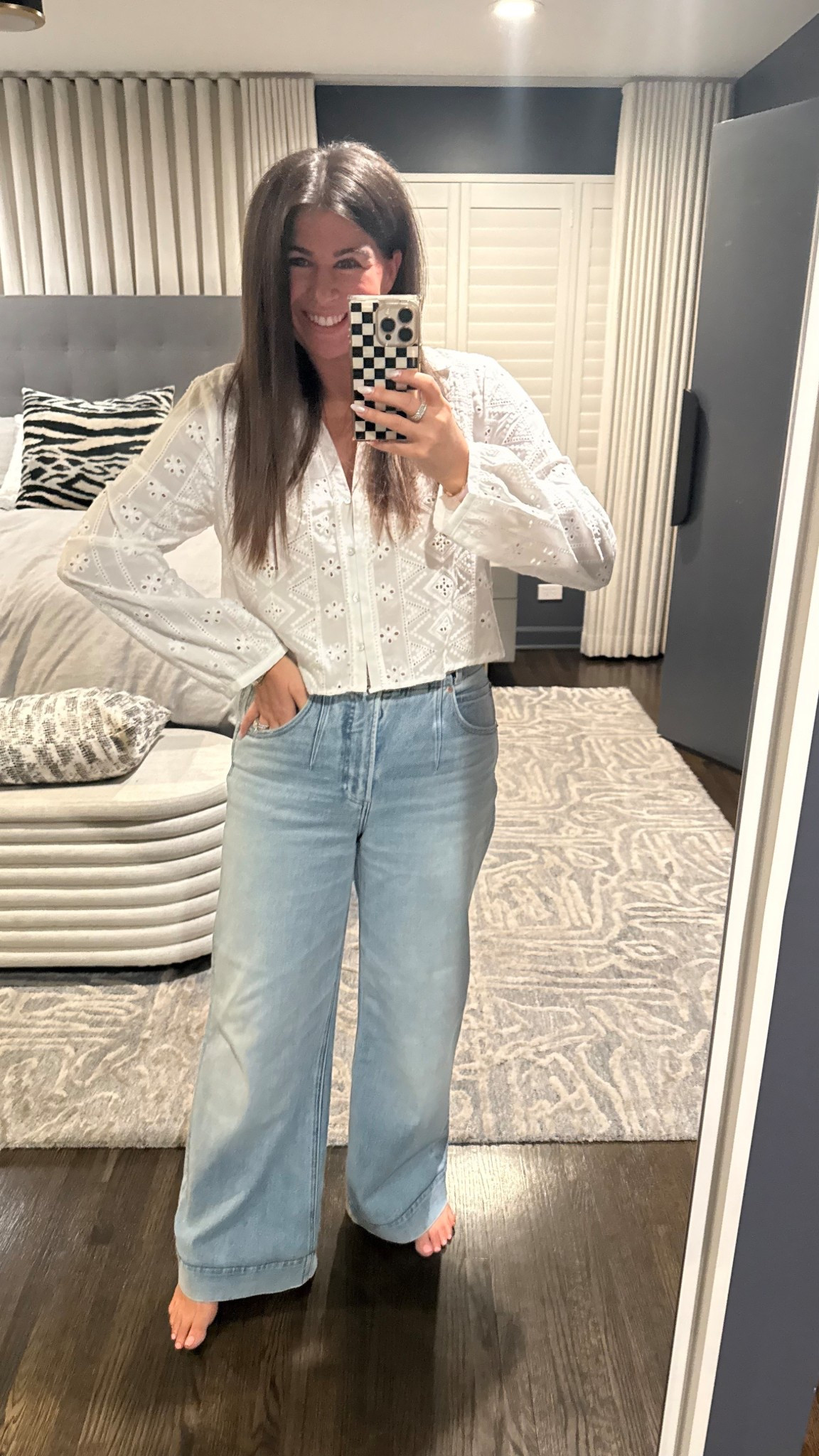 The most flattering jeans!!!!!! And they are comfy! (Not crazy stretchy but not at all rigid either!) 

#LTKootd #LTKMidsize #LTKOver40