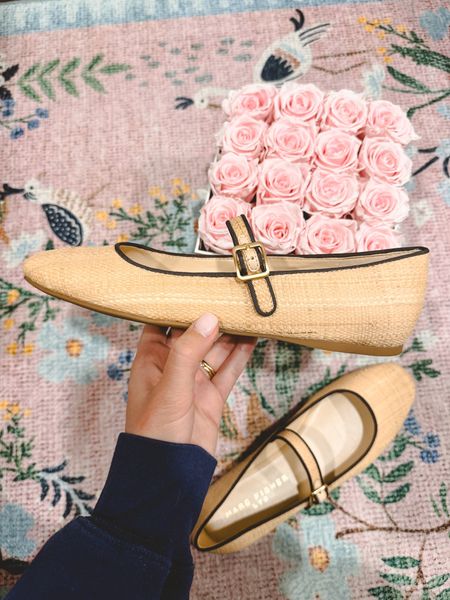 Marc fisher raffia ballet flats. Use code styledjen20 for 20% off their entire website!



#LTKshoecrush #LTKSeasonal #LTKstyletip