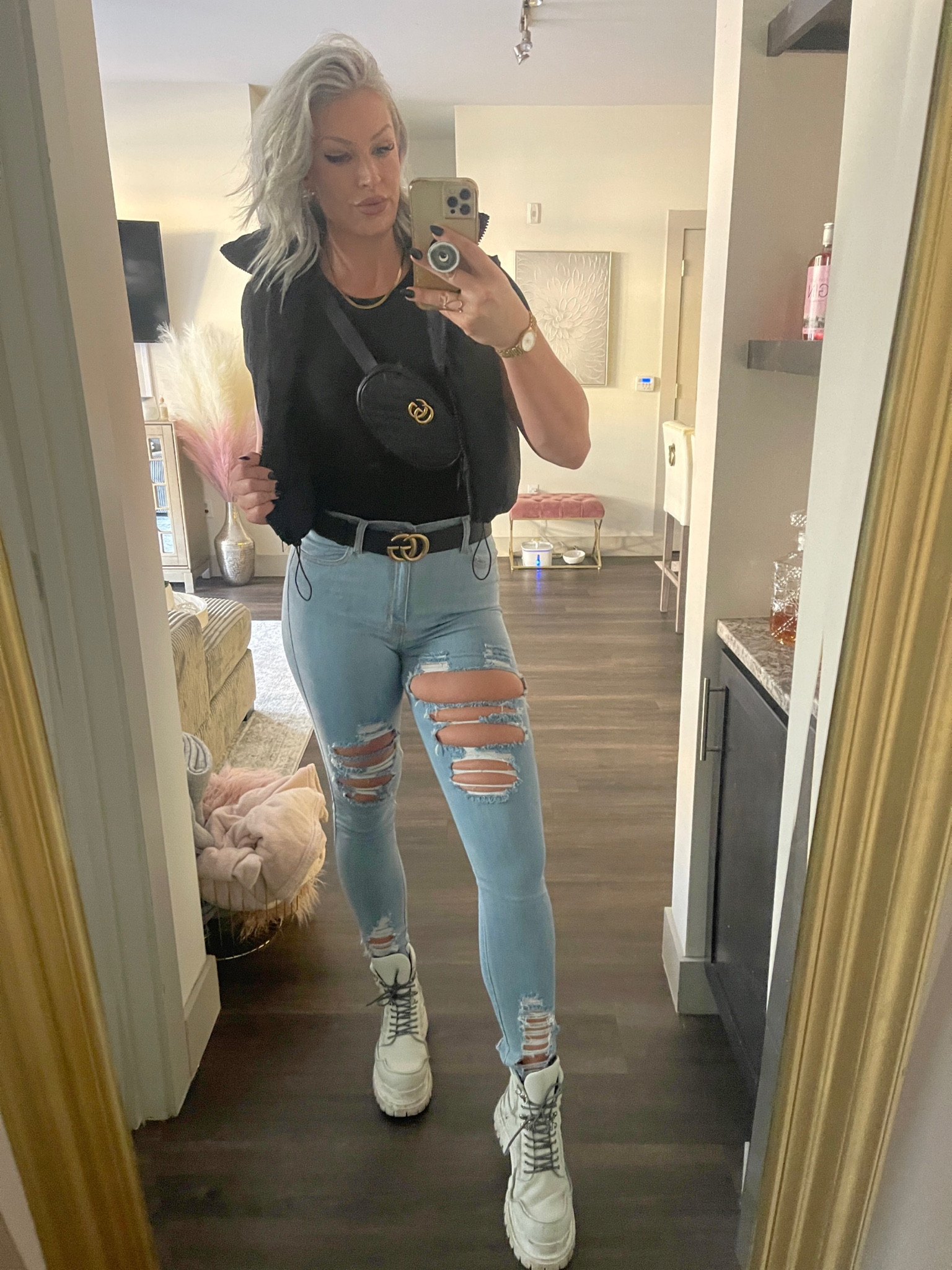 Love this cute puffy crop vest. I wear it on a day/night out or with my workout cloths to/from the gym. Comes in many colors…fun and stylish! Love my white chunky boots with this look as well! 

#LTKfitness #LTKstyletip #LTKGiftGuide