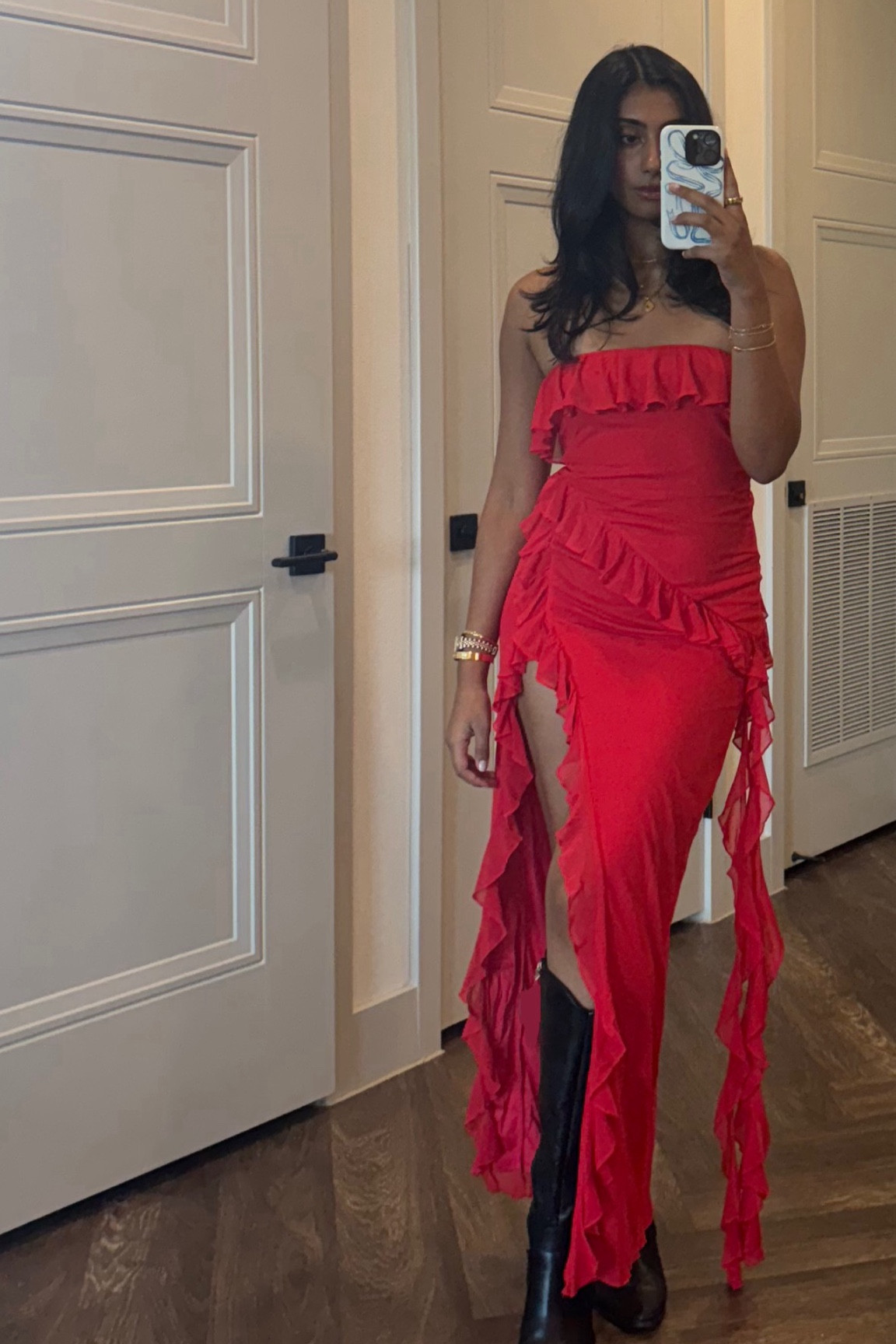 Cutest red dress for game day 

#LTKFallSale #LTKSeasonal #LTKNYFW