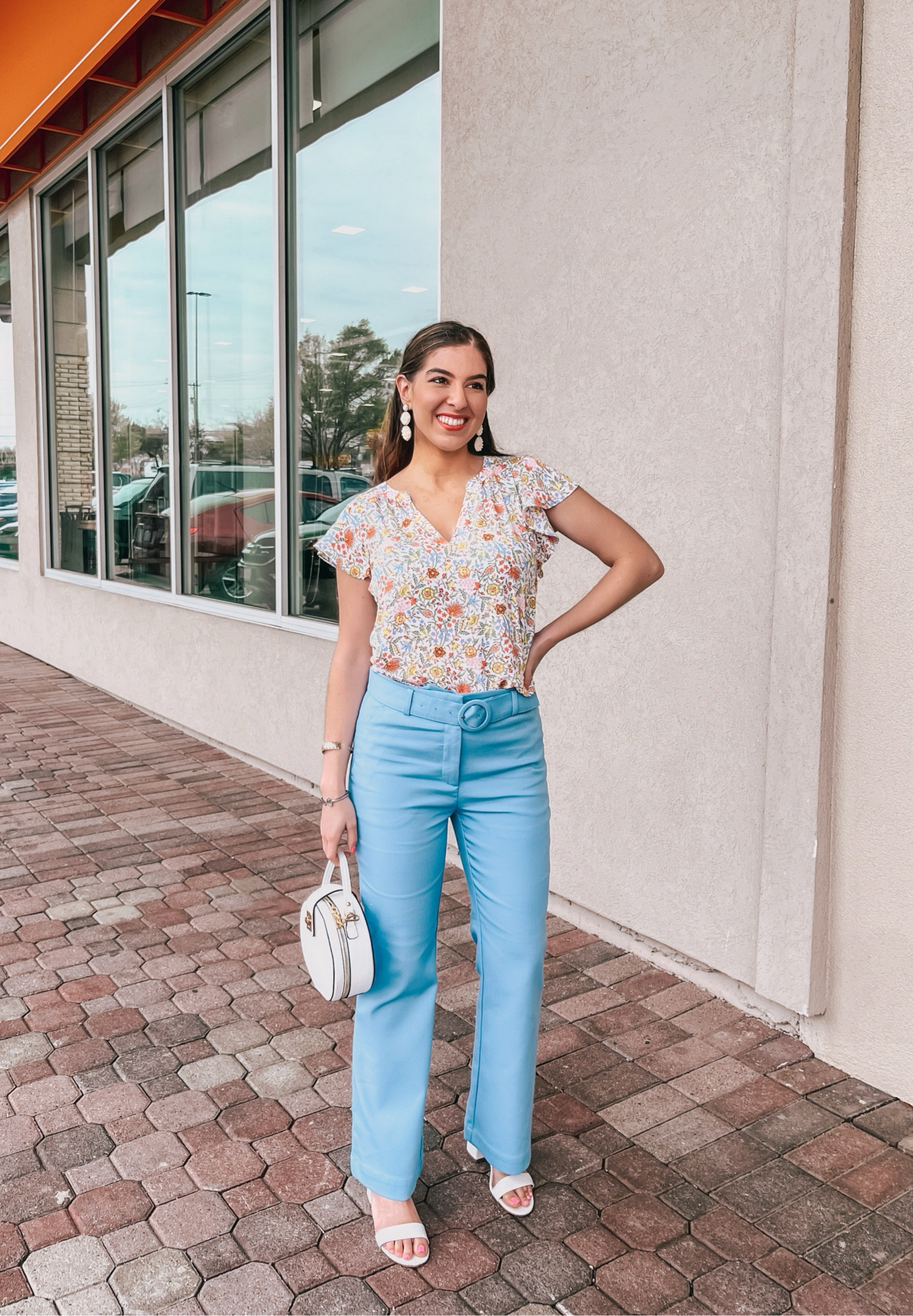 Spring Work Wear 🩵 Office Outfit for the season. Beautiful light blue dress pants and a floral top. Wearing size XS in the top and size 2 in the pants. 



#LTKfindsunder50 #LTKSeasonal #LTKworkwear