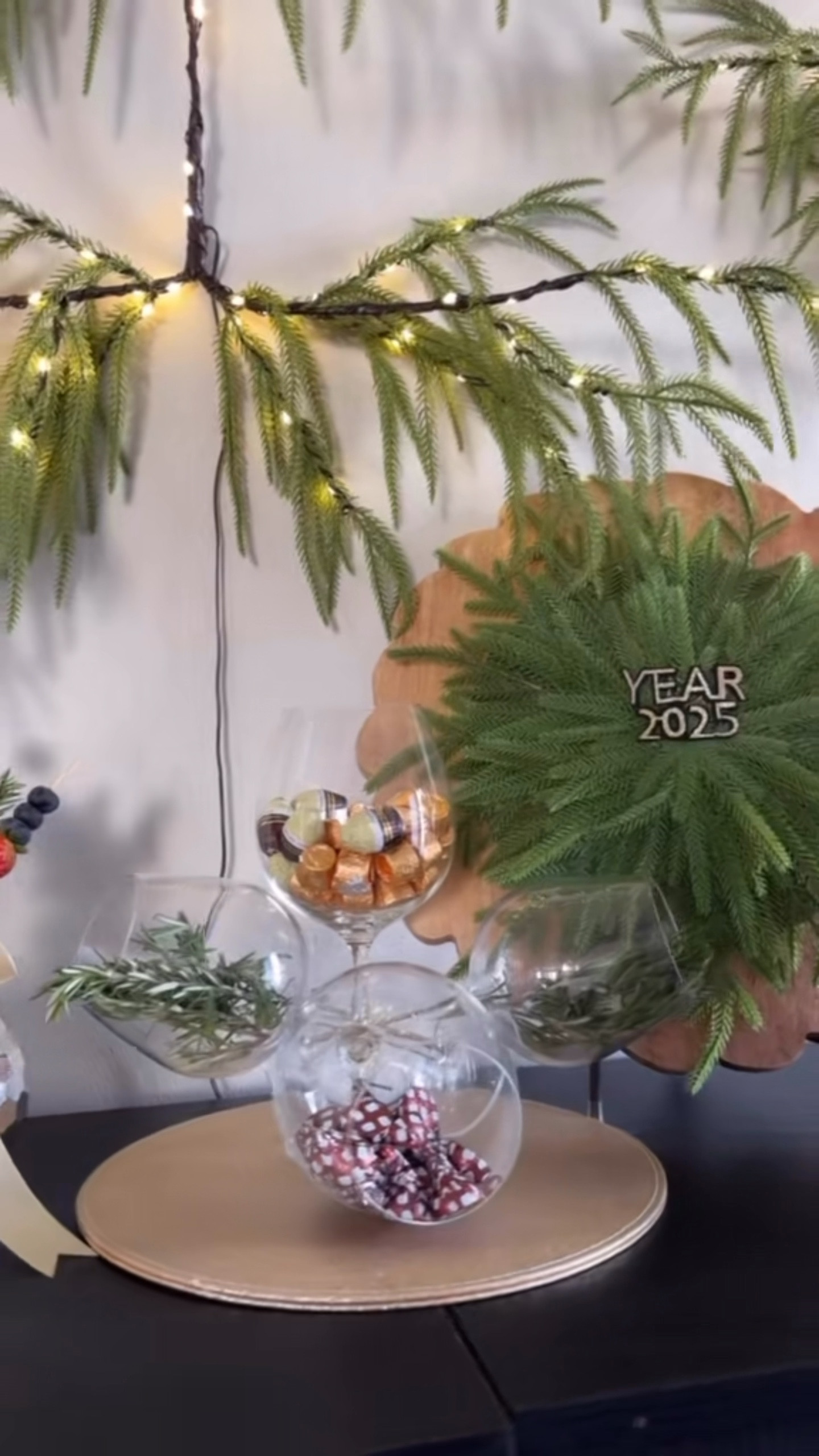 Save this wine glass centerpiece idea for your next hosting night 🍷✨
Takes no time at all, looks gorgeous, & you can even swap the candy for cute little ornaments for a Christmas ready touch 🎄

Comment “Shop” to get all the links sent straight to your inbox 🫶🏻


















.
.
.
.
.
.
.
.
#christmascenterpiece #holidaycenterpiece #hostingideas #christmashosting #holidayhosting 

#LTKParties #LTKHoliday #LTKSeasonal