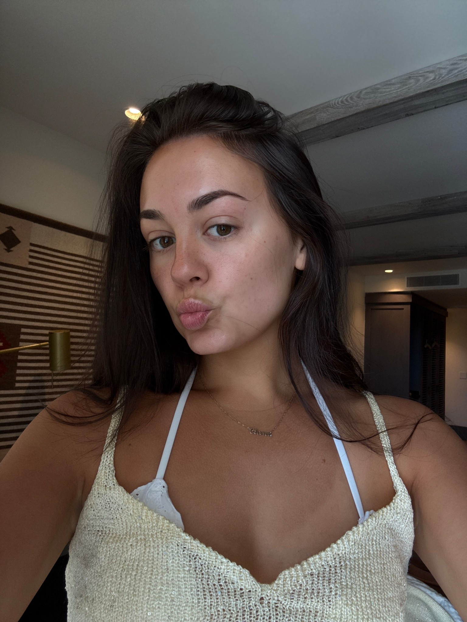 loving the loving tan freckle pen!!! use code FRECKLE for a free pen w any tan purchase but it’s only this weekend!! 