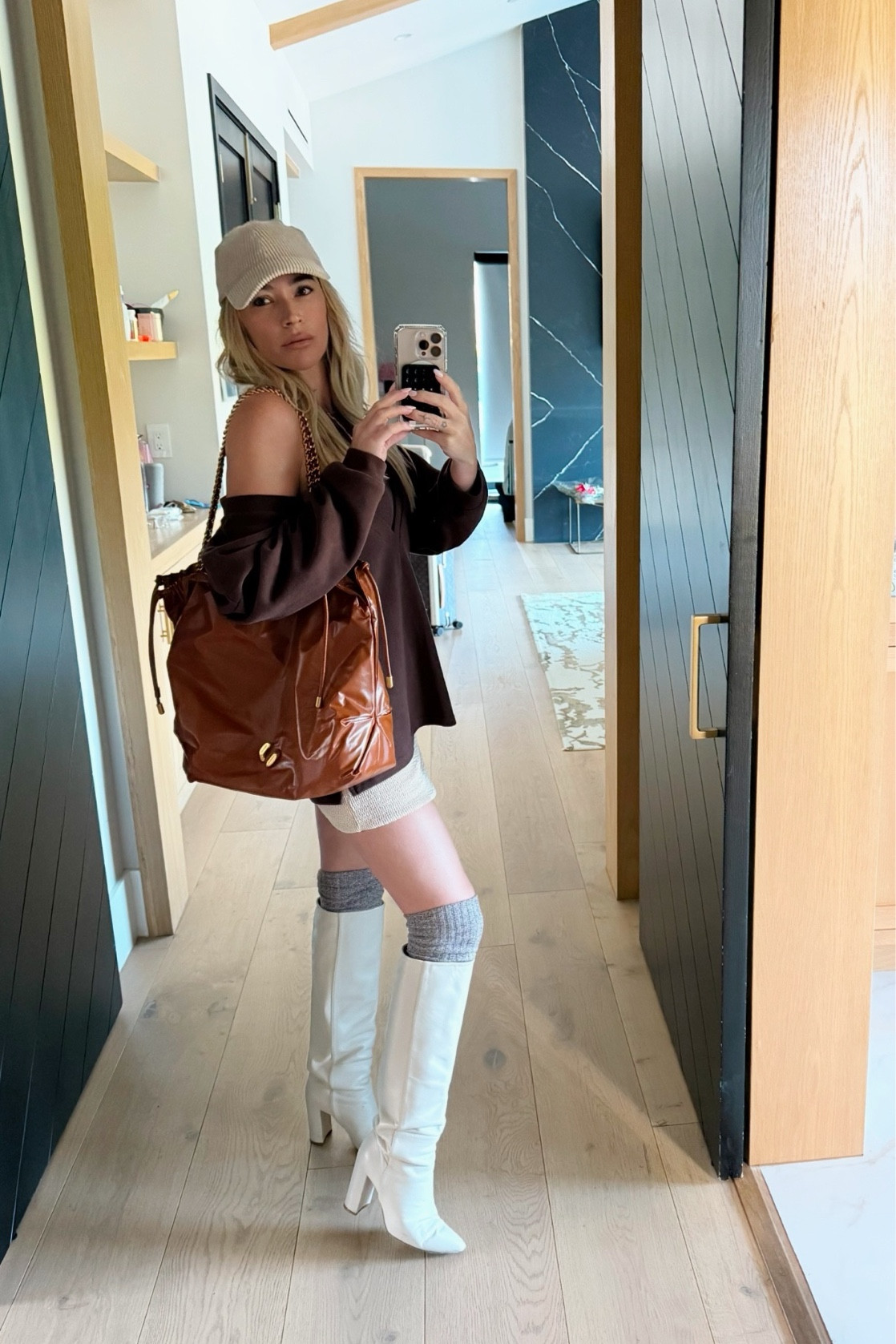 Rebecca Minkoff sent me this fab bag! 

#LTKStyleTip #LTKShoeCrush #LTKGiftGuide