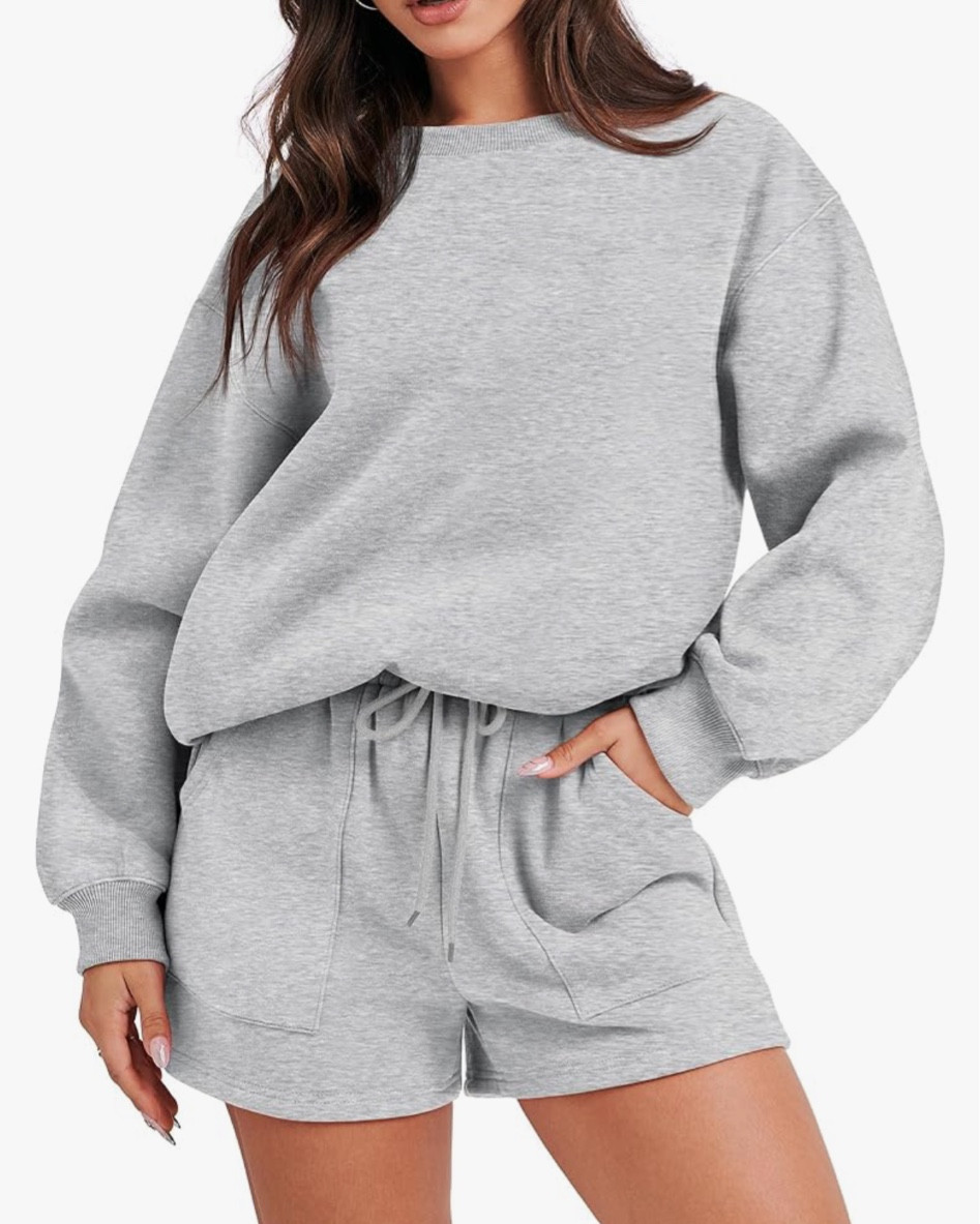 Fall outfit | cozy outfit | two piece cozy outfit | two piece outfit | lounge wear | fall lounge wear | cozy girl era 

#LTKHome #LTKStyleTip #LTKFallSale