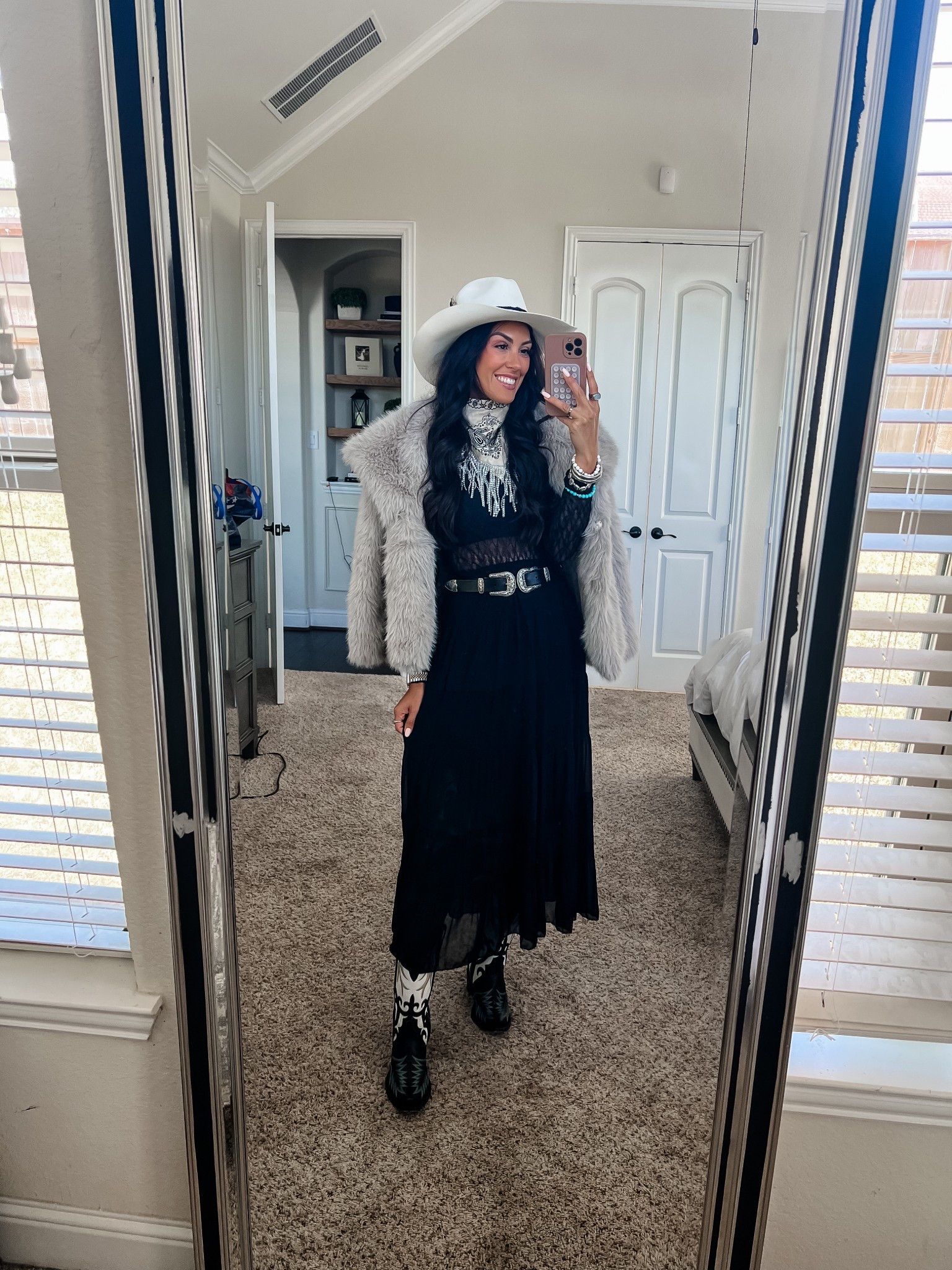 Small skirt and top and jacket 

#LTKFindsUnder50