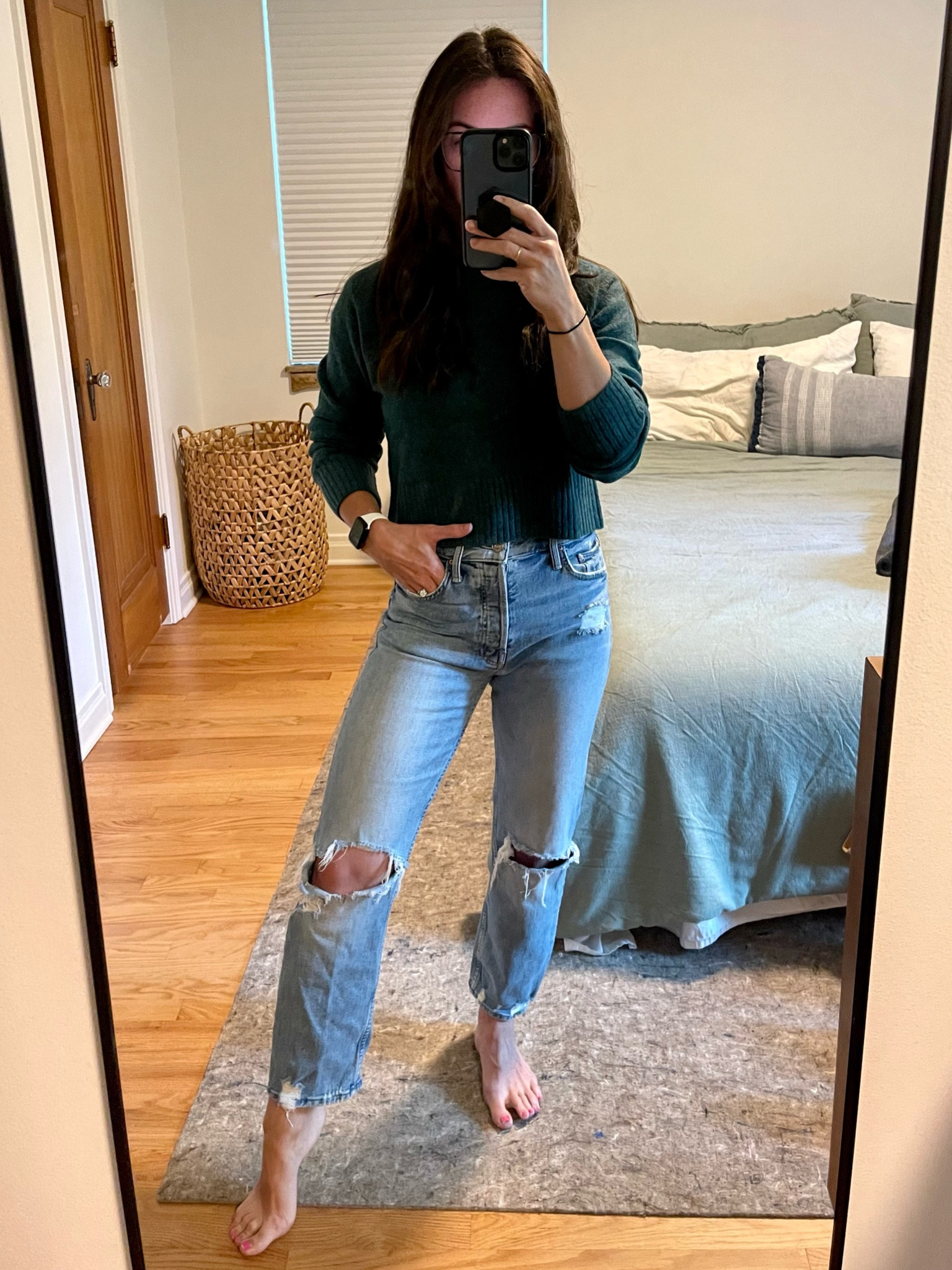 This sweater is 🤌 

Wearing S but prefer  M on me (5’5” & 125lbs)

#LTKSeasonal #LTKstyletip #LTKfindsunder50