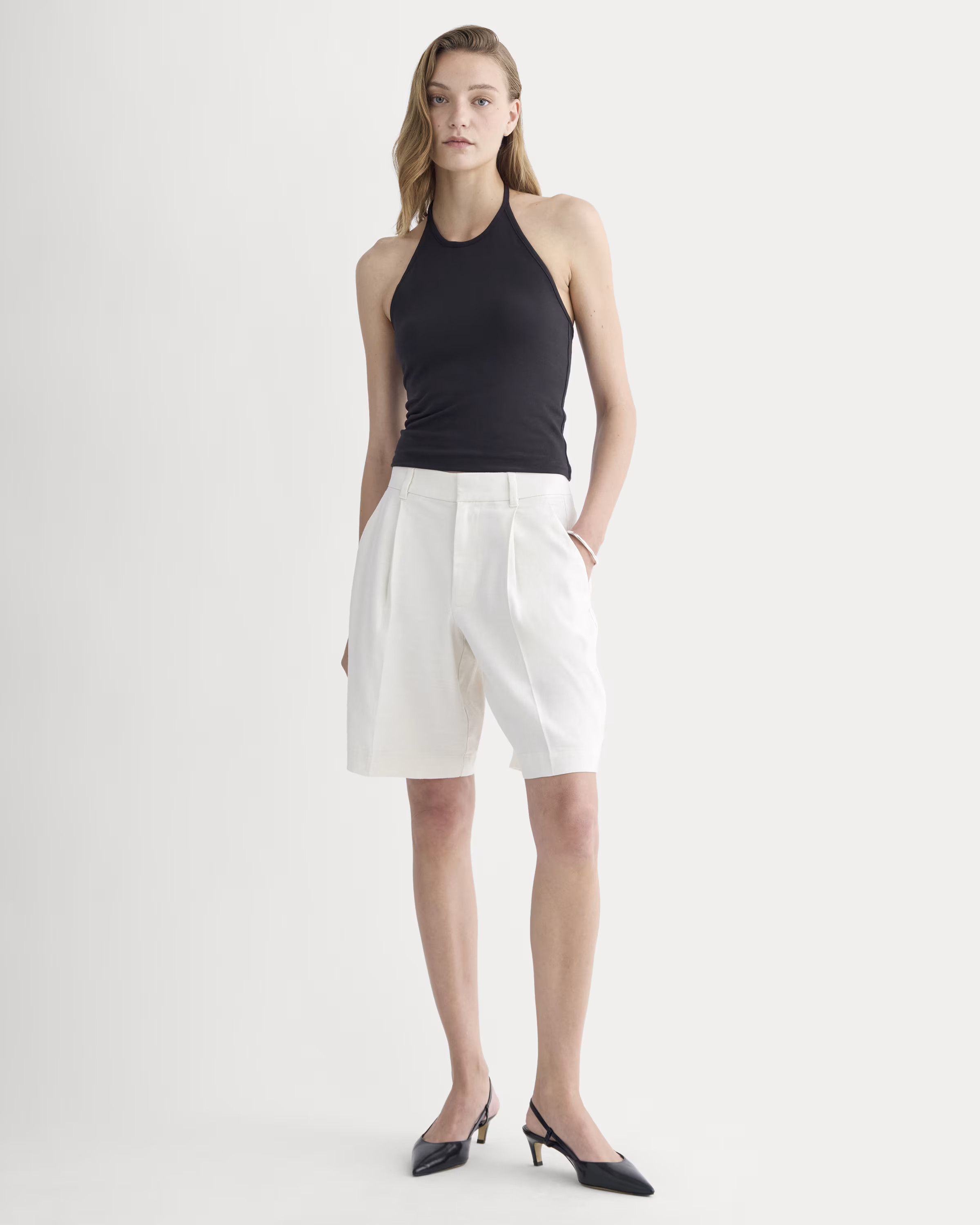 The Pleated Short in Stretch Linen | Everlane