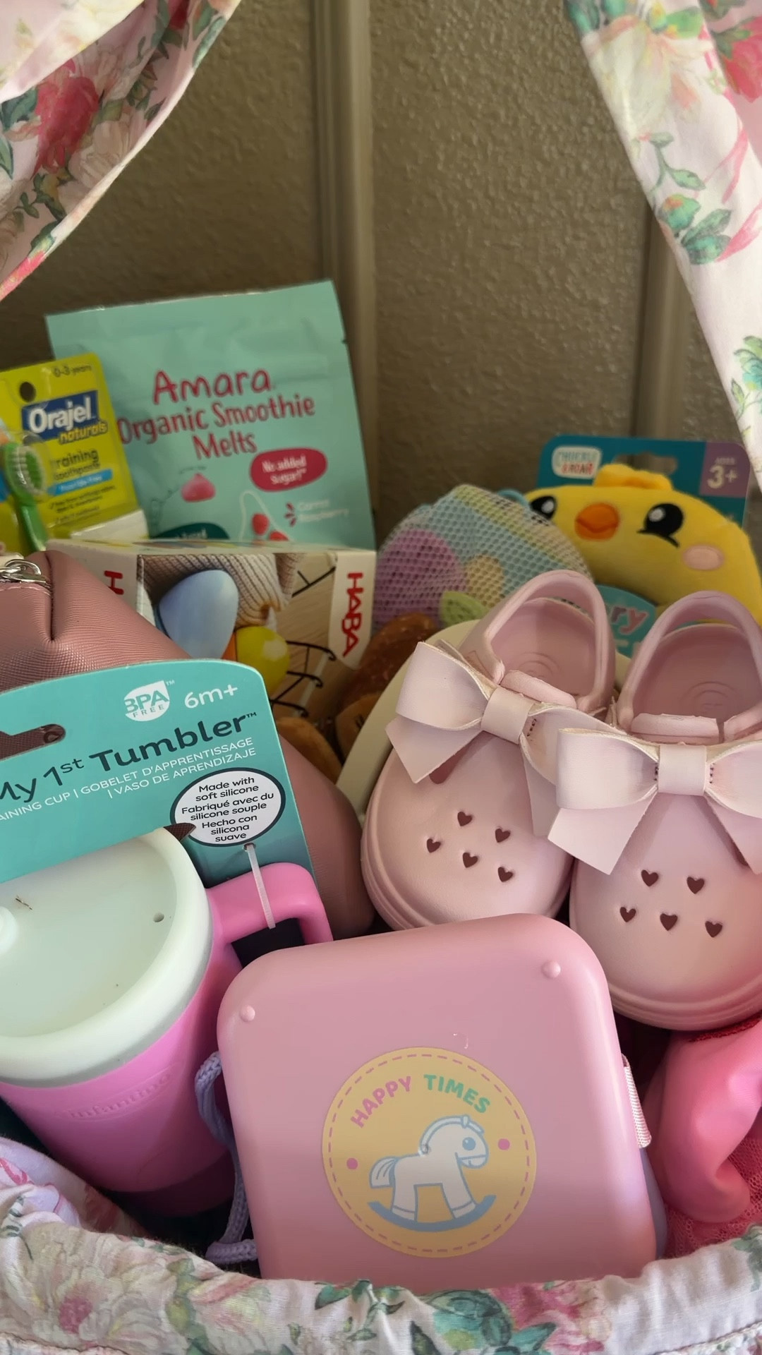 Toddler girl Easter basket stuffer ideas! 