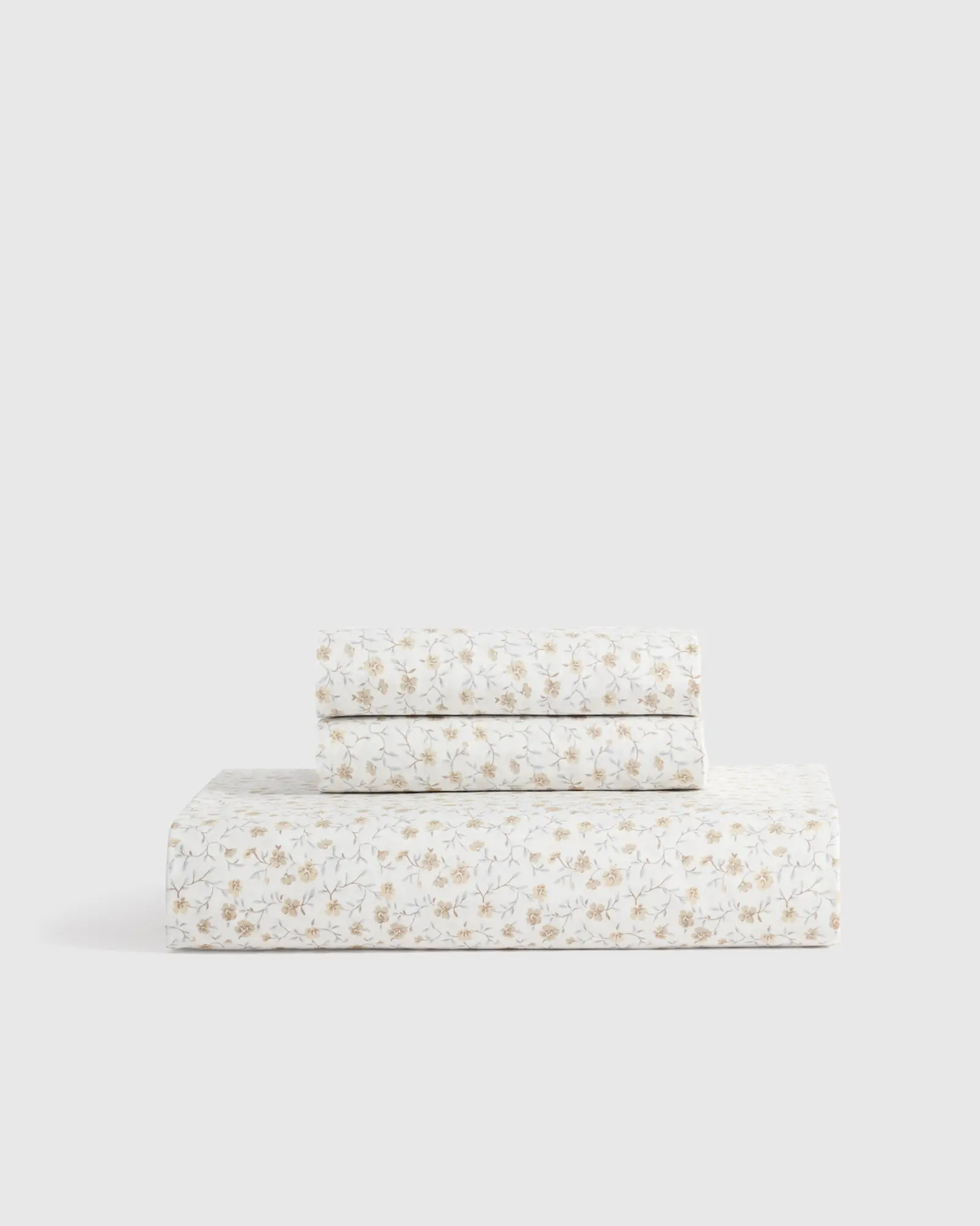 Organic Crisp Percale Fitted Sheet Set | Quince
