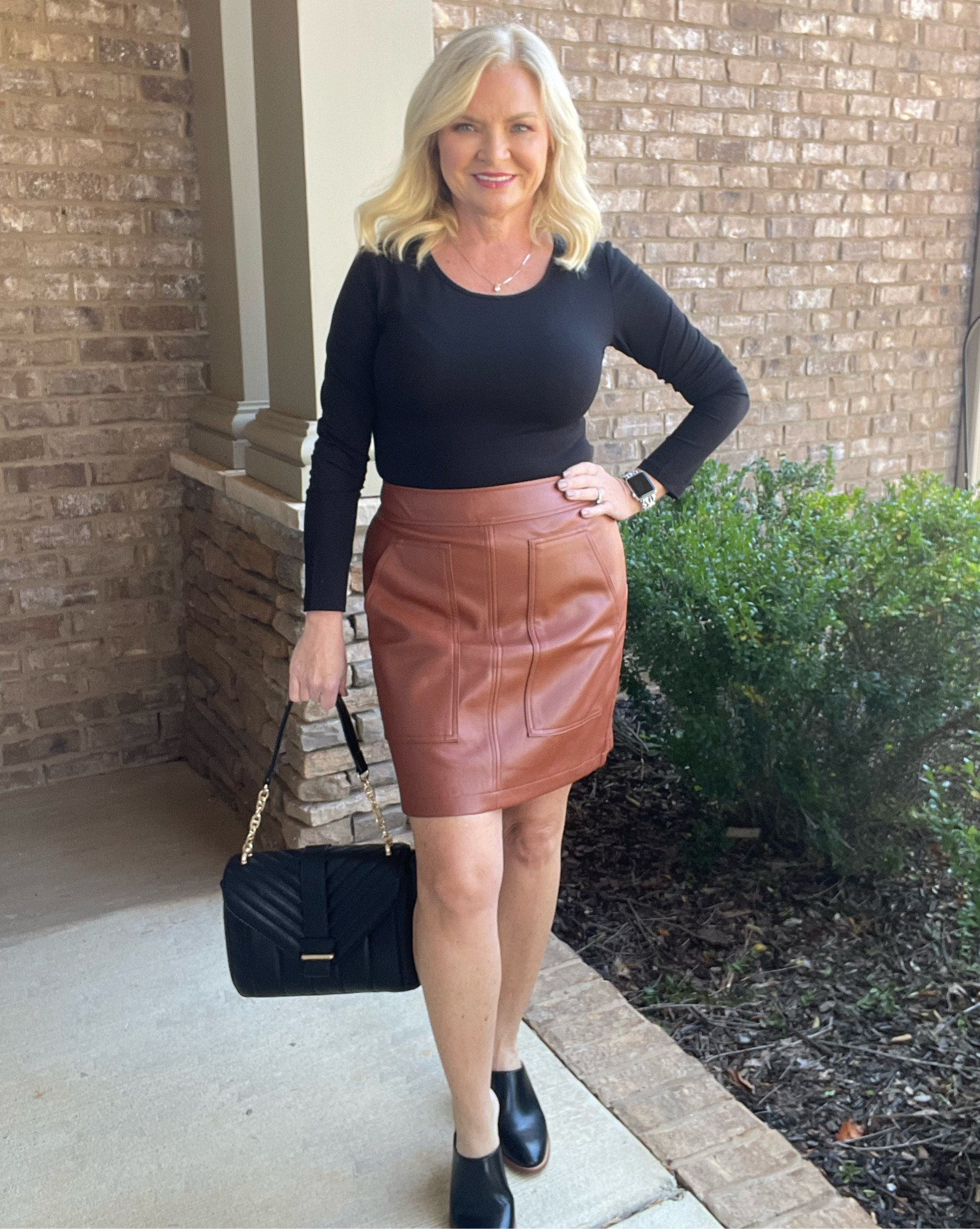 Best faux leather skirt I've found is from Loft! Click link in my Bio to shop this look!
#loft
#loveloft
#fauxleather
#leatherskirt
#leatherskirtoutfit
#amazonfashion
#walmartfinds
@walmartfashion
@walmartfinds
@loft
#affordablefashion
#falltrends
#fall2022
#over50
#over50andfabulous

#LTKunder100 #LTKunder50 #LTKstyletip