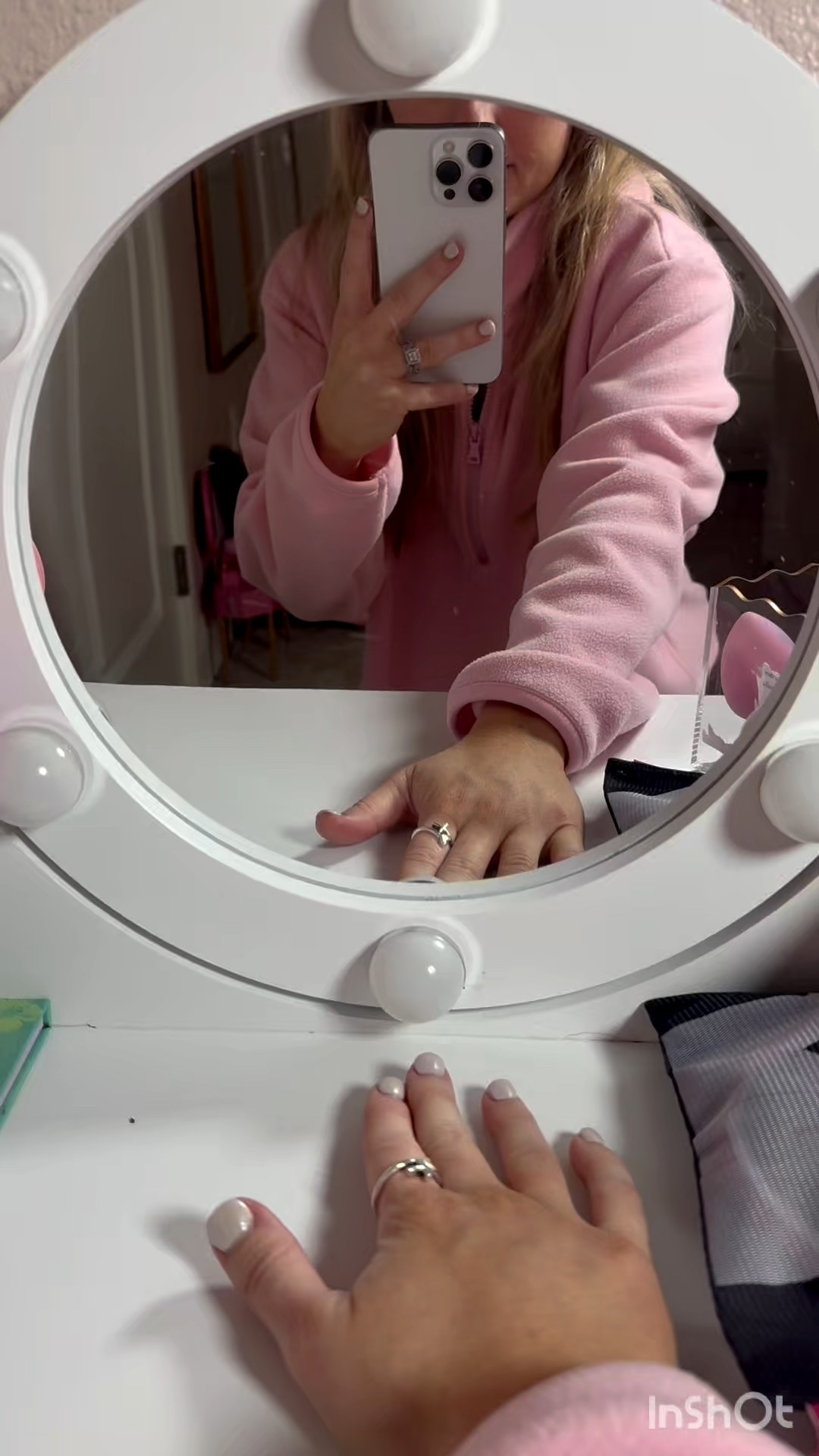 The cutest vanity for little girls and it’s a best seller on Amazon! 🎀

#LTKKids