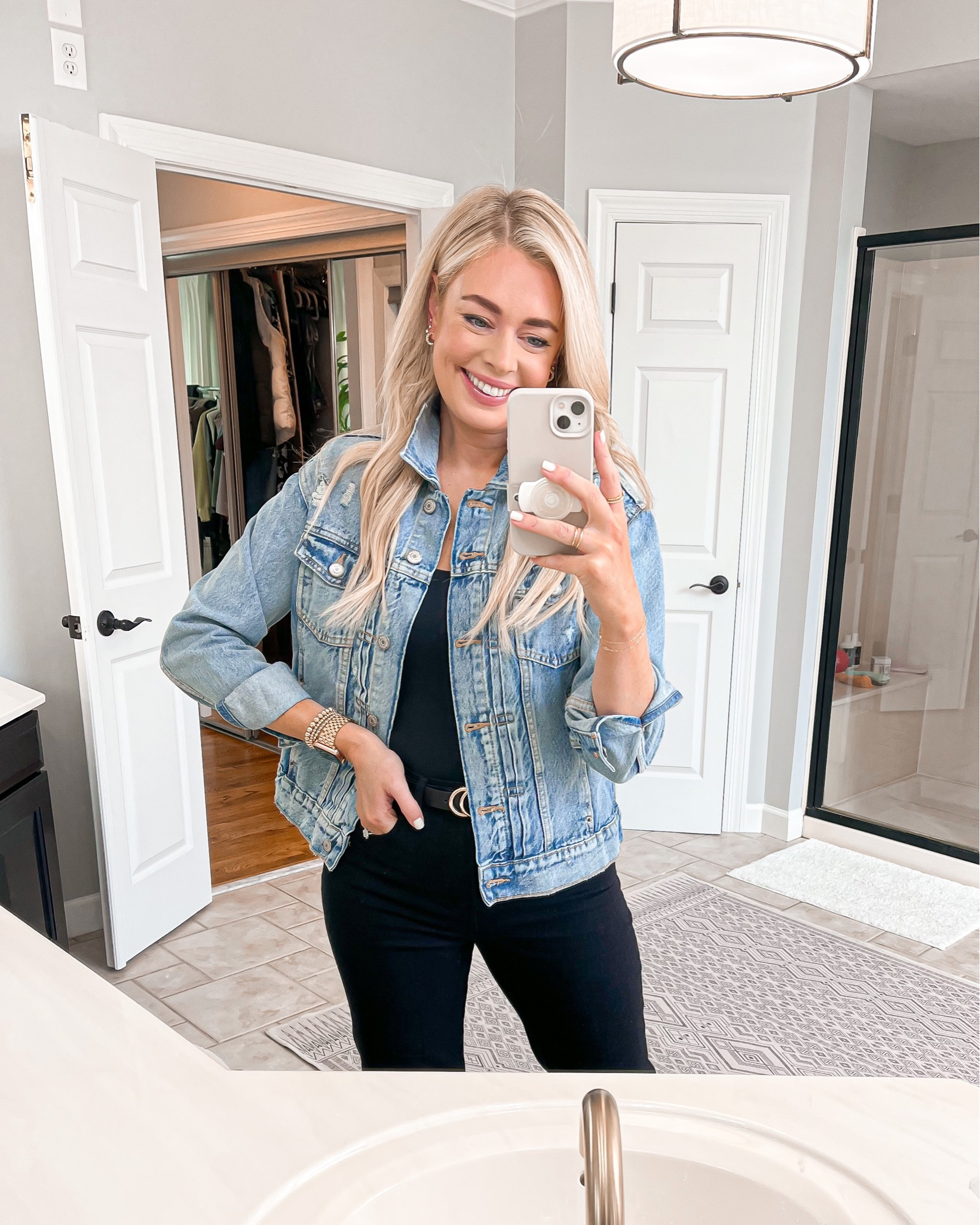 Todays ootd // wearing a small in bodysuit & jacket and 26 in jeans 

#LTKSeasonal #LTKstyletip #LTKFind