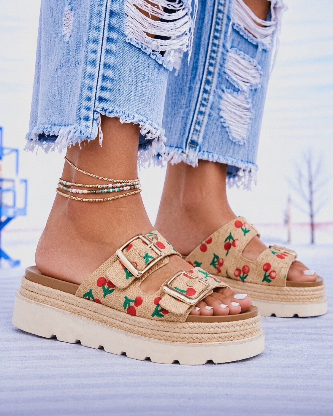 OK, you guys cherries obsessed over these for the summertime and right now they are 46% off so you are grabbing them for under $36

#LTKMothersDay #LTKfitnessgoals #LTKdayinmylife