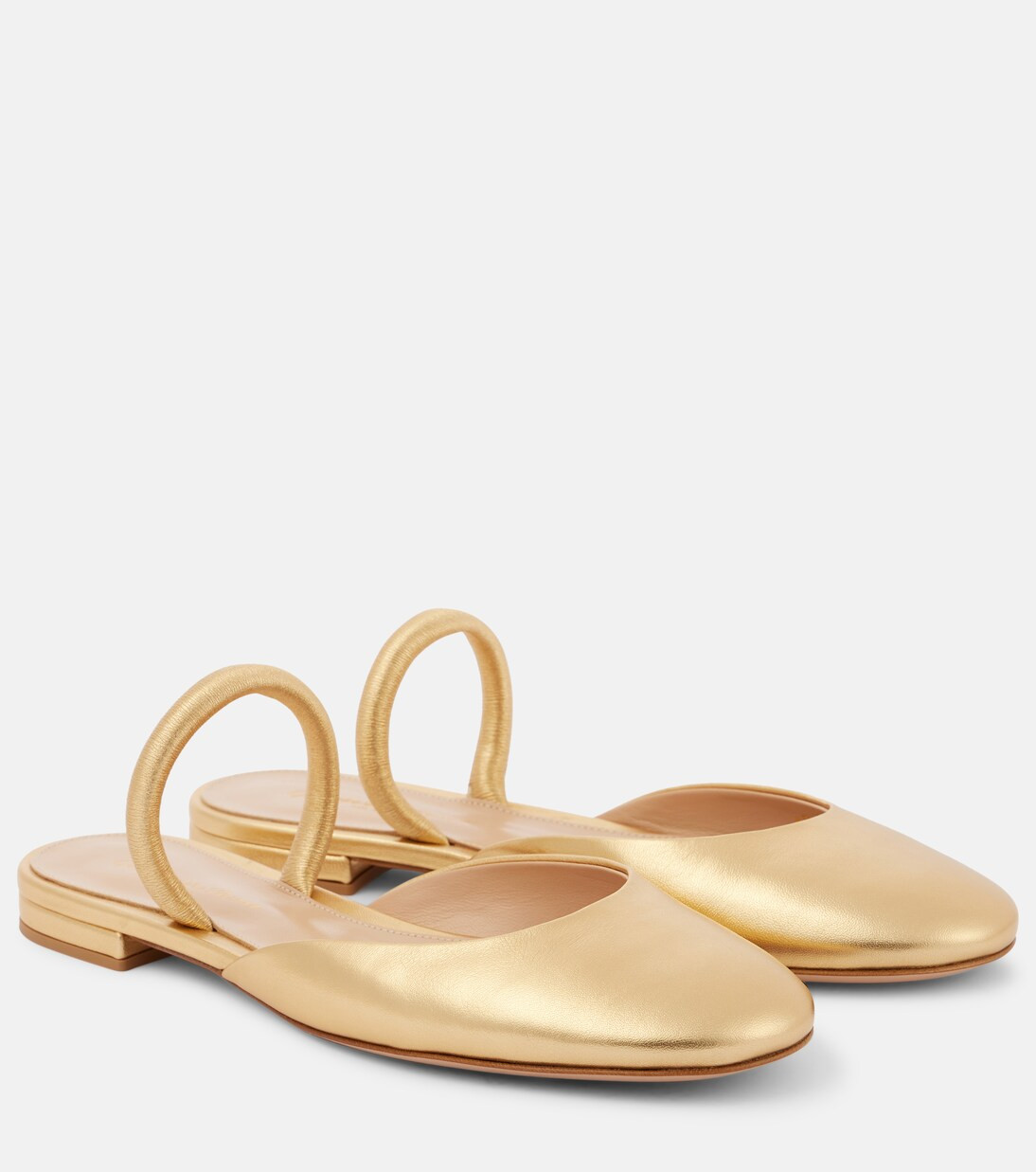 $ 795 | Mytheresa (US/CA)