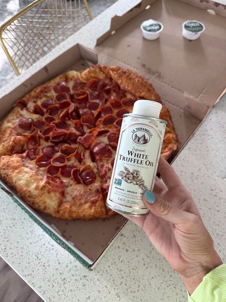 Truffle oil for on delivery pizza 🍕 #fancy