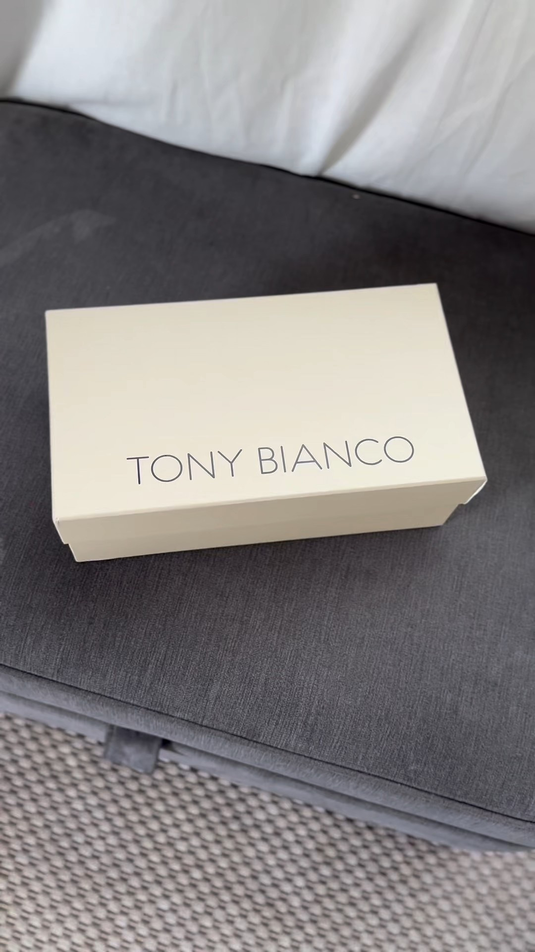 Suede loafer season 

#LTKautumn #LTKCyberWeek #LTKwinter