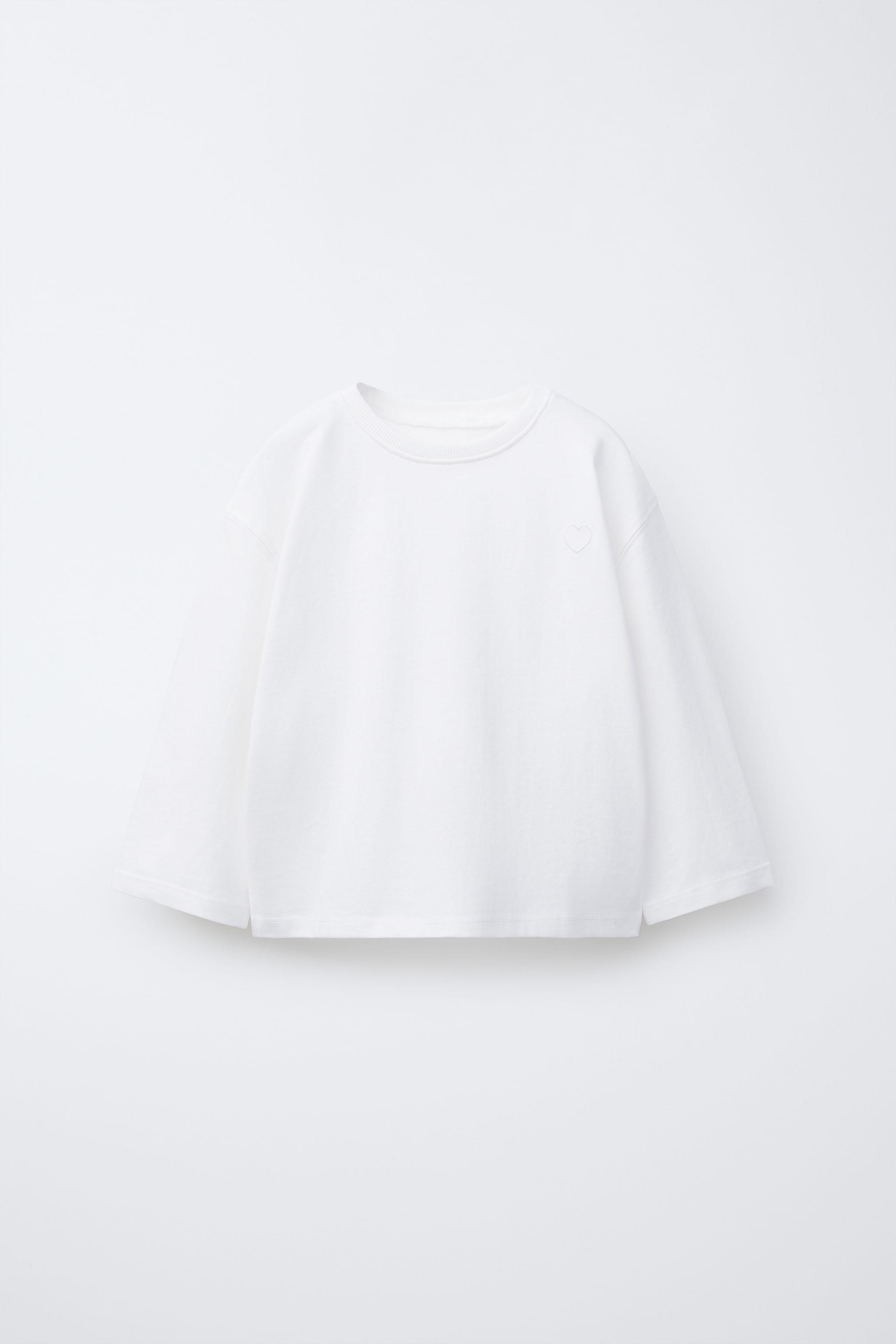 BASIC EMBROIDERED HEART T-SHIRT | Zara UK