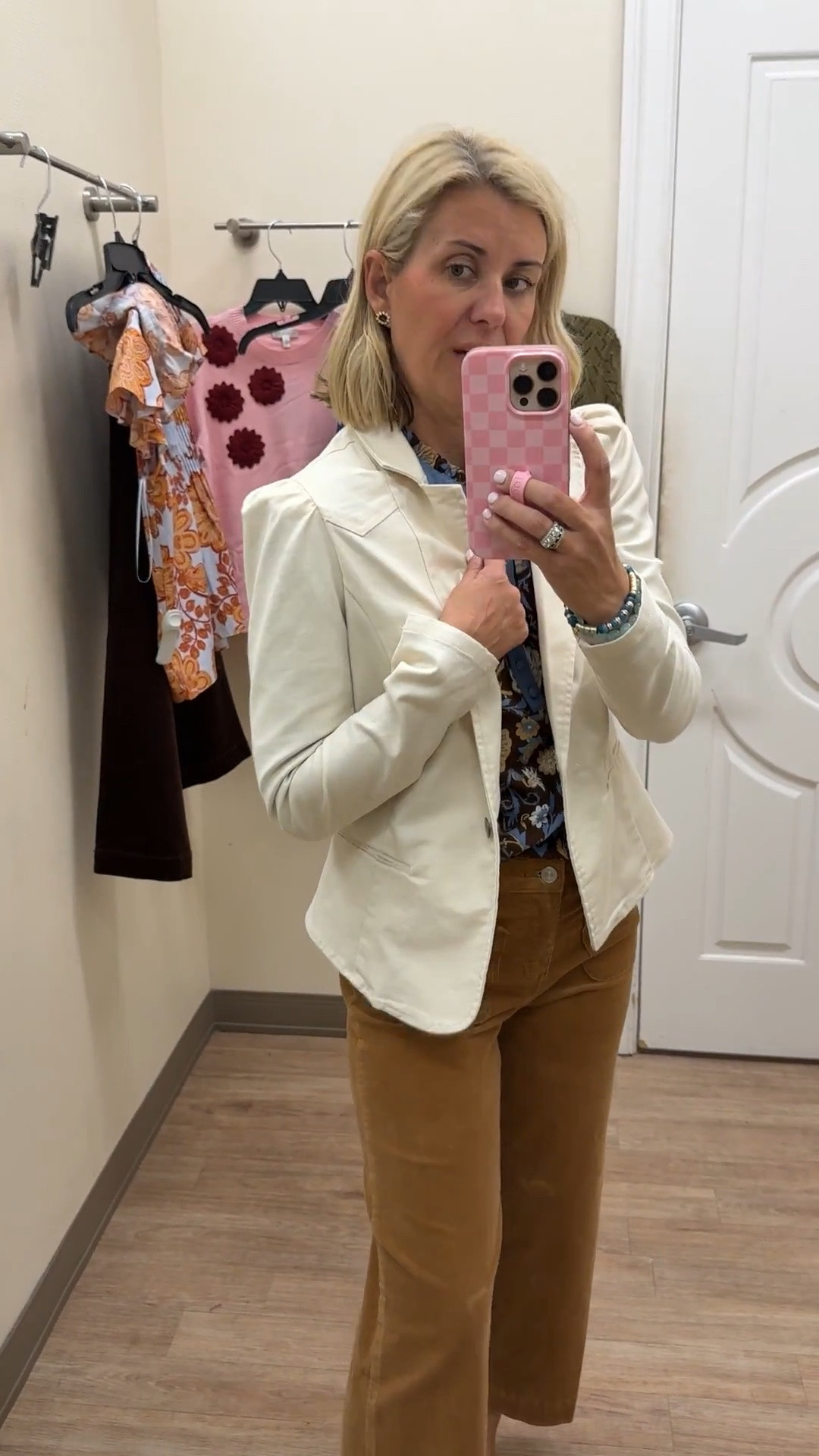 I told yall blazers are everywhere this year! Love this look!! 
Blazer & top - small
Pants - 4P

#LTKSeasonal #LTKOver40 #LTKdayinmylife