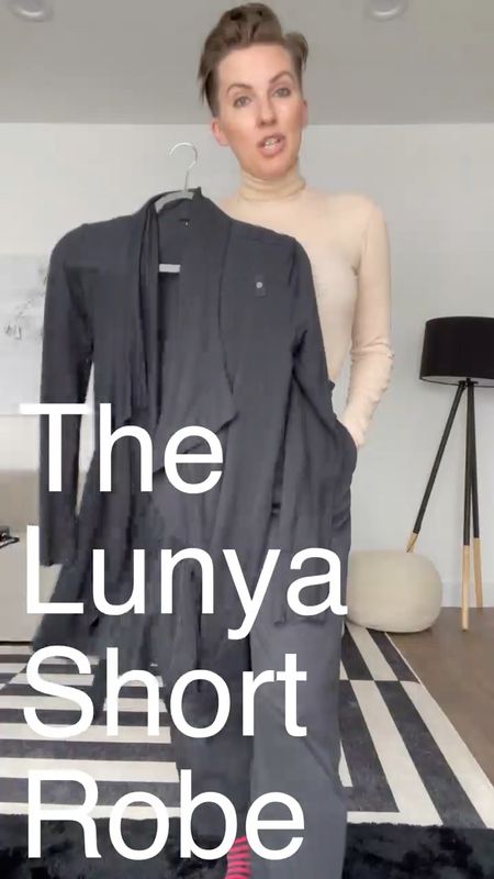 #lunya #minimalistfashion #styleinspo #styletips #clothingreview #antihaul 
Lunya The Short Robe https://rstyle.me/+XvHxfR7PjAHH7sScLRr22w
15% off your first order of $100+ DISCOUNT CODE: IMEMILYWHEATLEY

#LTKFind #LTKGiftGuide