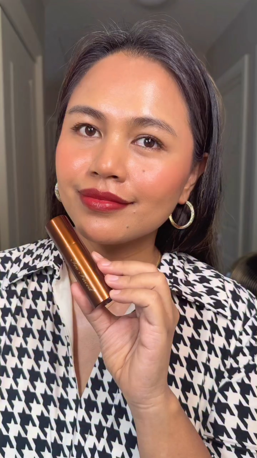 @toofaced Chocolate Soleil Melting Bronzing and Sculpting Stick 🤎