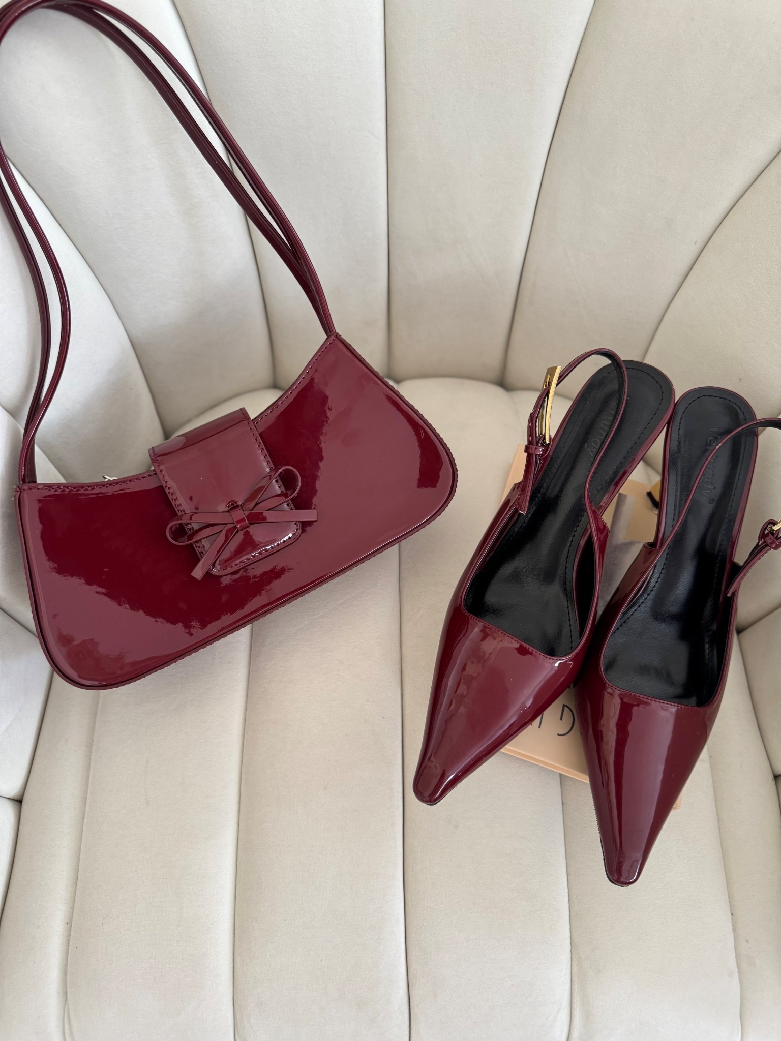 These burgundy slingbacks are an affordable alternative to the YSL Lee Glossy Slingback Pumps. #ysl

#LTKFindsUnder50 #LTKFindsUnder100 #LTKStyleTip