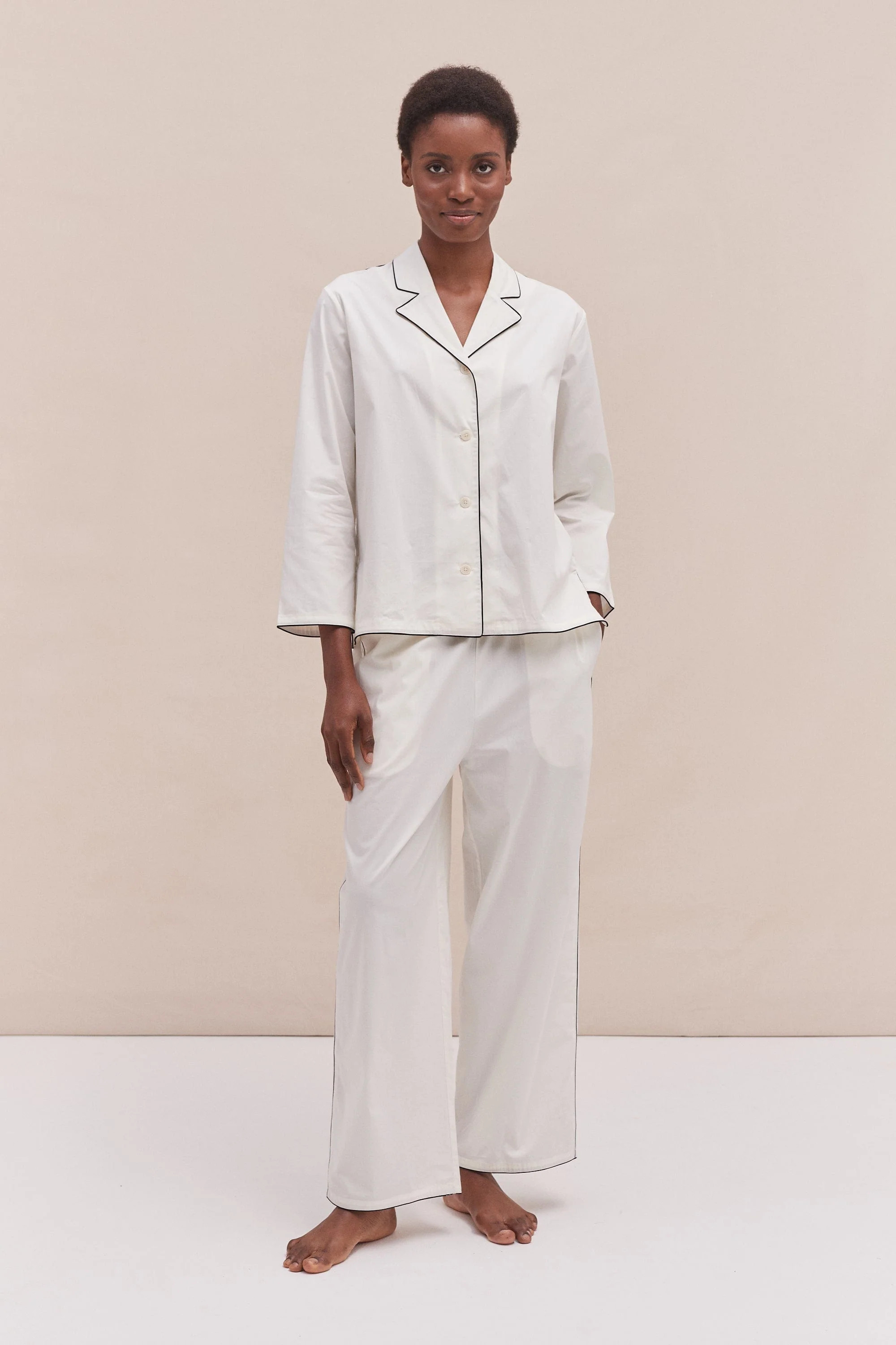 402 Long Pyjama Set Cream | Desmond & Dempsey