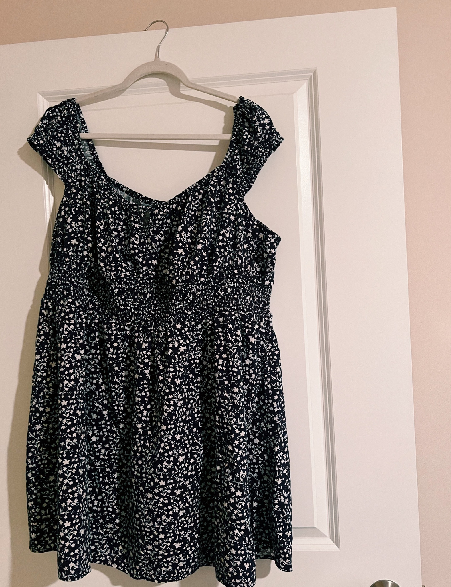 Date night dress, but make it curve friendly and flattering 😍

#LTKstyletip #LTKunder50 #LTKcurves