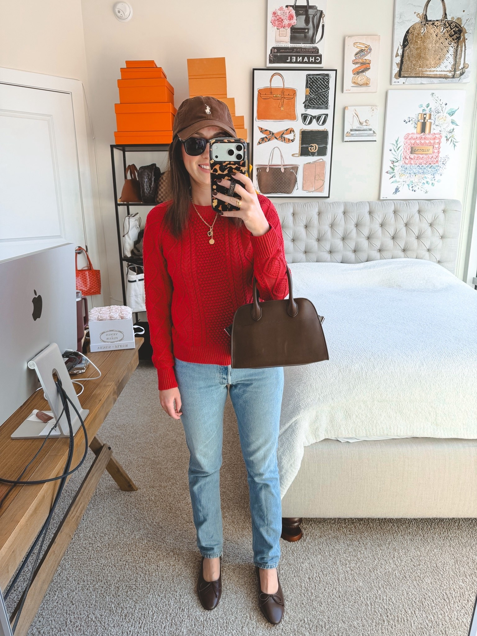 J crew sweater with vintage Levi’s



#LTKSeasonal #LTKFindsUnder100 #LTKootd