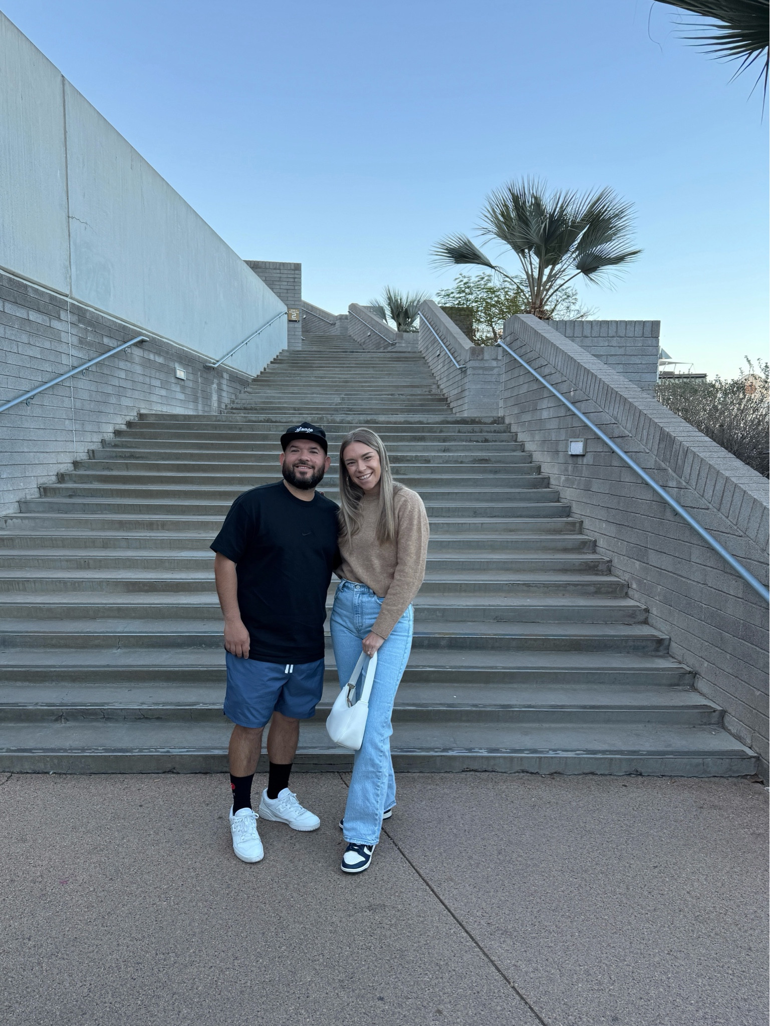 Arizona couples date night outfit 