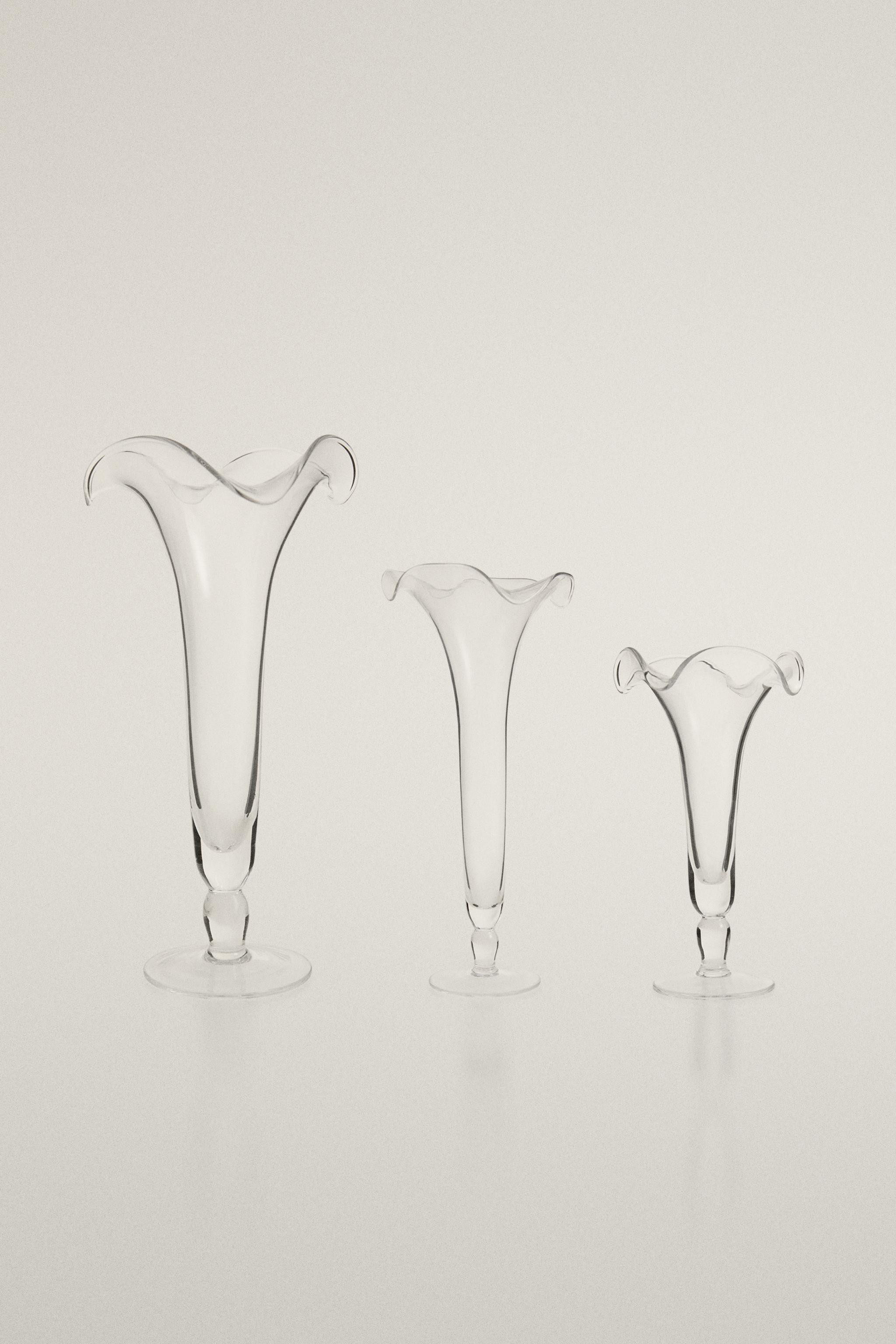 FLOWER-SHAPED GLASS VASE | Zara US