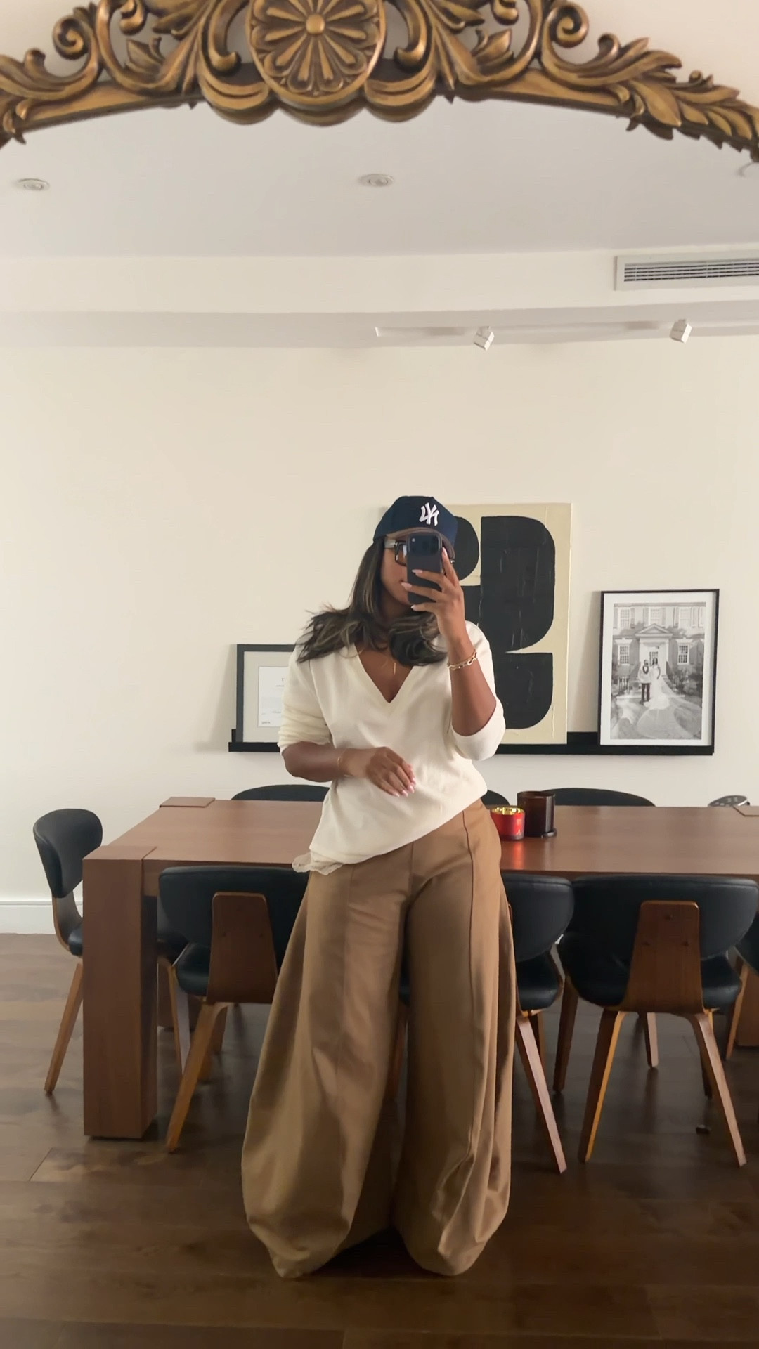 I am obsessed with these pants OMG!!!!!! I am 5’9 200 lbs wearing XL. Runnnnnnnnn

#LTKootd #LTKMidsize #LTKTall