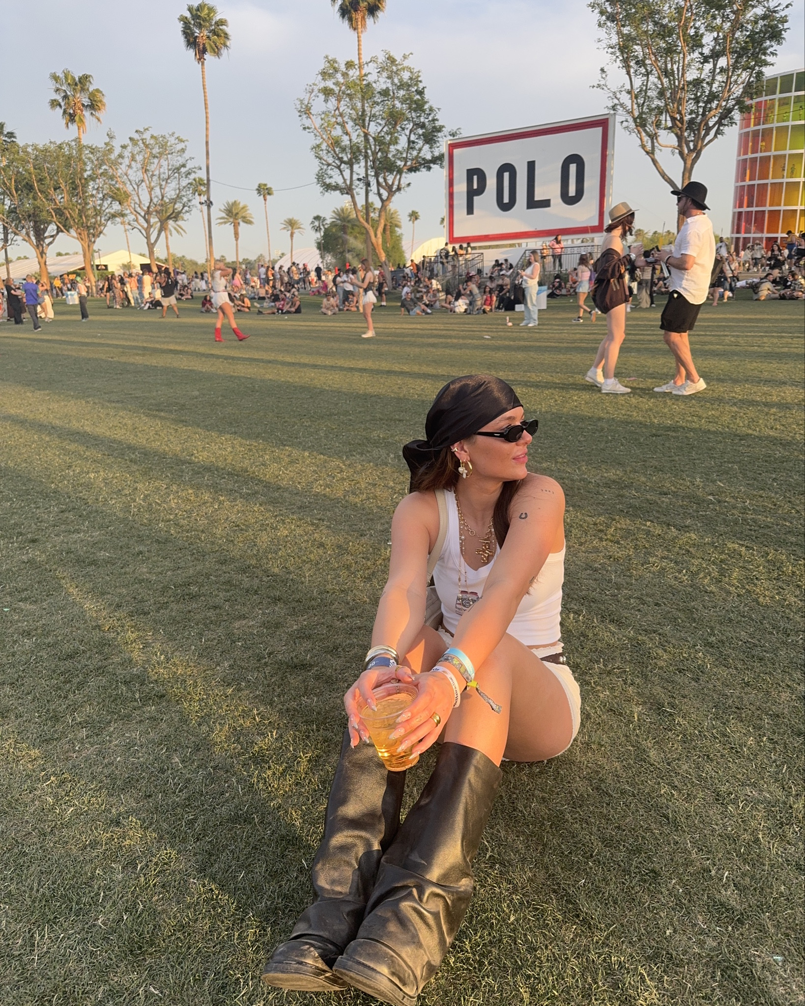 this coachella fit ATE and nobody can tell me different !🪭🙂‍↔️🪩🎧⭐️

#LTKFestival