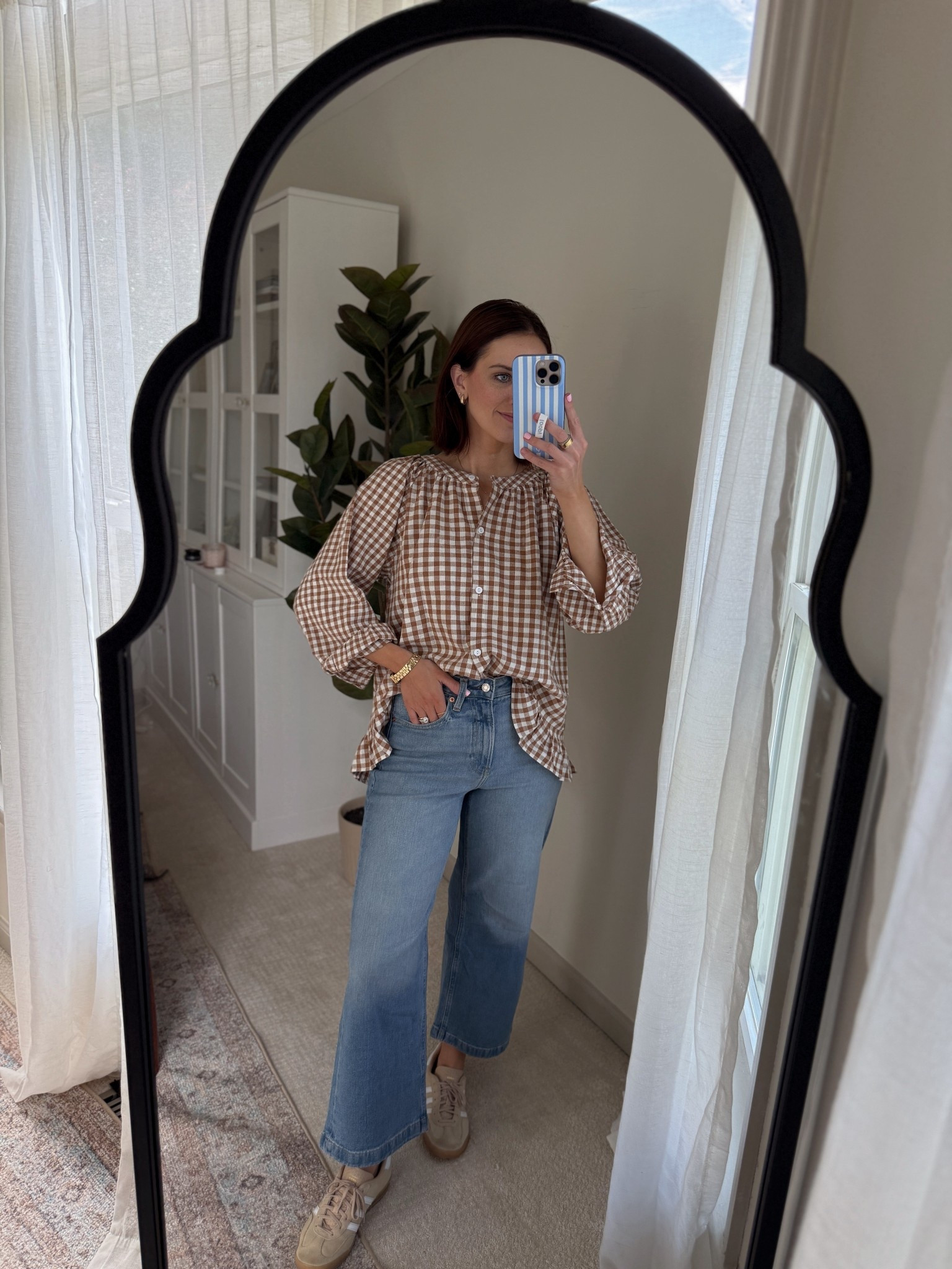 Wearing m in plaid set (I’m 5’7 and go between small and medium - could have done a small)
Wearing 26 in denim 

Nursing friendly // fall outfit // mom outfit // mom style 

#LTKFindsUnder100 #LTKStyleTip #LTKSeasonal